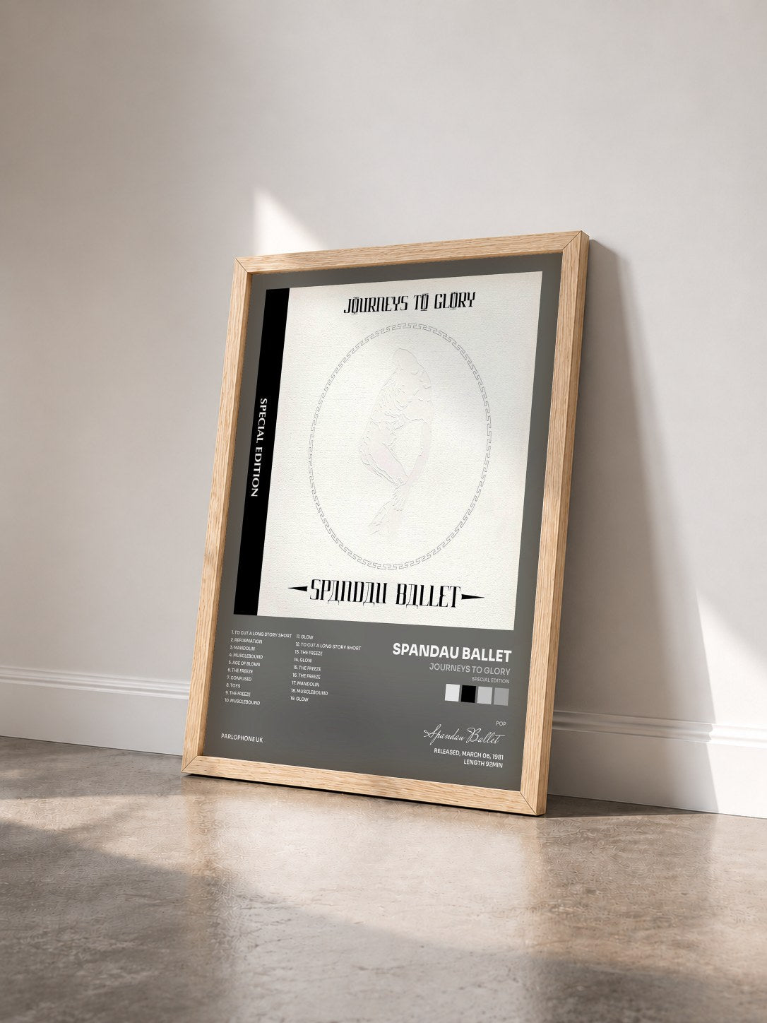 #bois Tableau de l'album Journeys to Glory (Special Edition) de Spandau Ballet vu de trois quarts, cadre en bois brut
