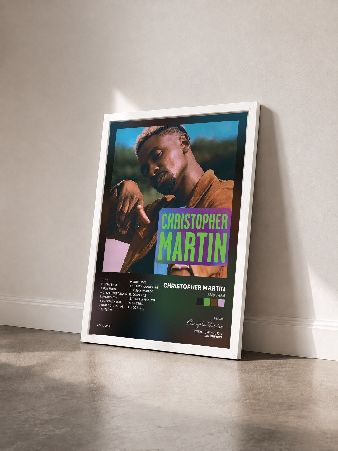 #blanc Tableau de l'album And Then de Christopher Martin vu de trois quarts, cadre blanc