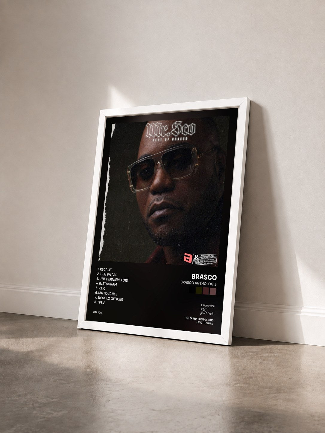 #blanc Tableau de l'album Brasco Anthologie de Brasco vu de trois quarts, cadre blanc
