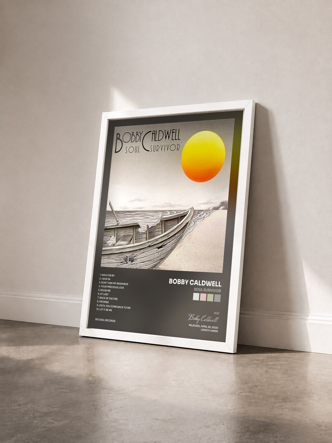 #blanc Tableau de l'album Soul Survivor de Bobby Caldwell vu de trois quarts, cadre blanc
