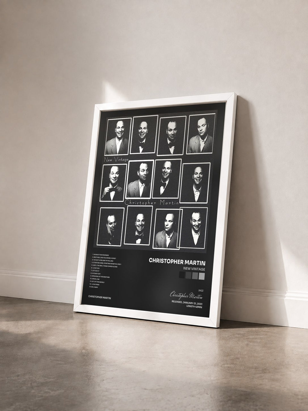 #blanc Tableau de l'album New Vintage de Christopher Martin vu de trois quarts, cadre blanc