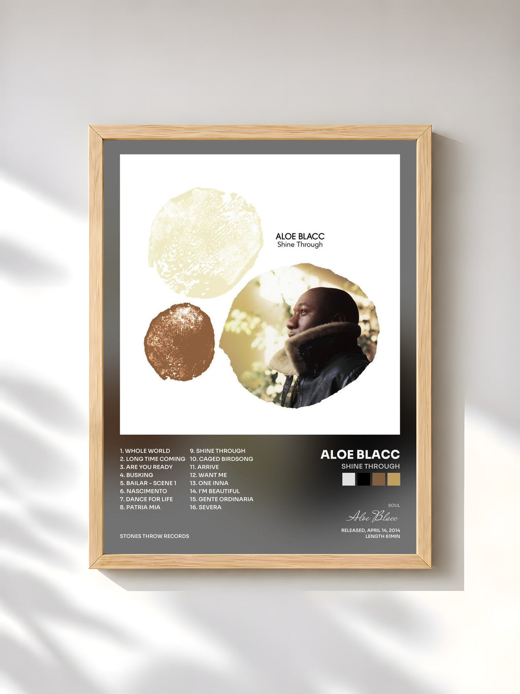 #bois Tableau de l'album Shine Through de Aloe Blacc, cadre en bois brut, imprimé et encadré en France