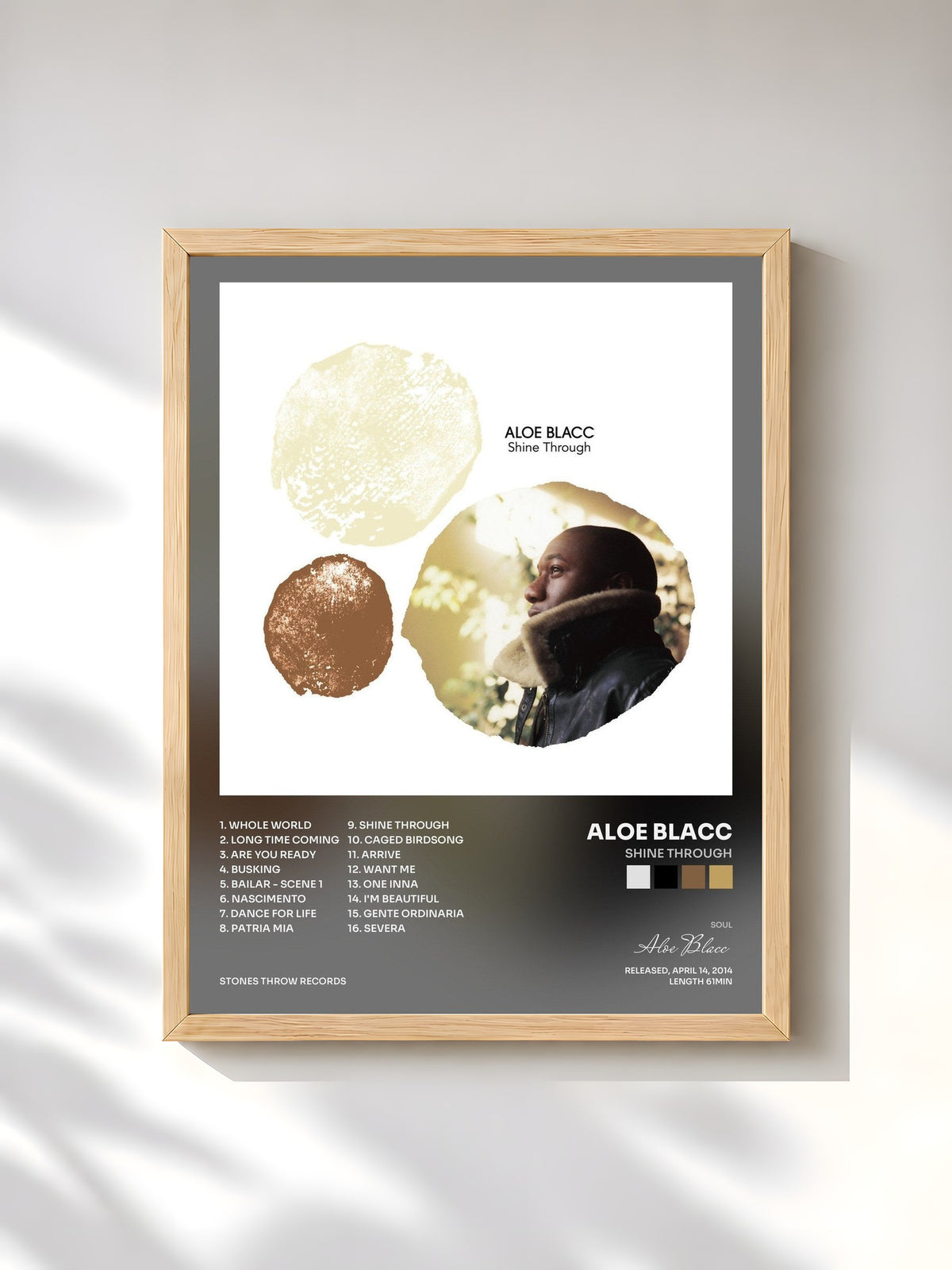 #bois Tableau de l'album Shine Through de Aloe Blacc, cadre en bois brut, imprimé et encadré en France