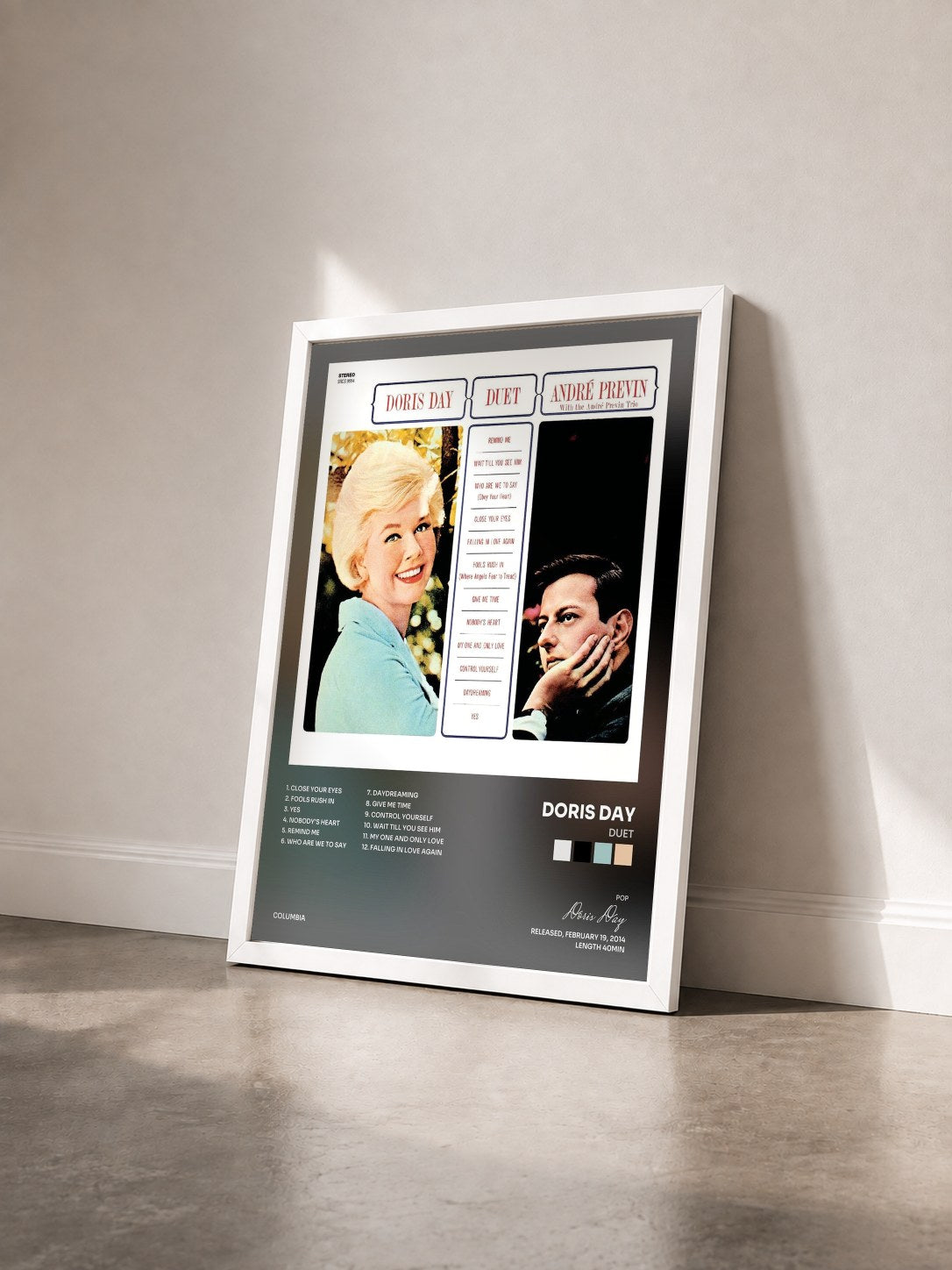 #blanc Tableau de l'album Duet de Doris Day vu de trois quarts, cadre blanc
