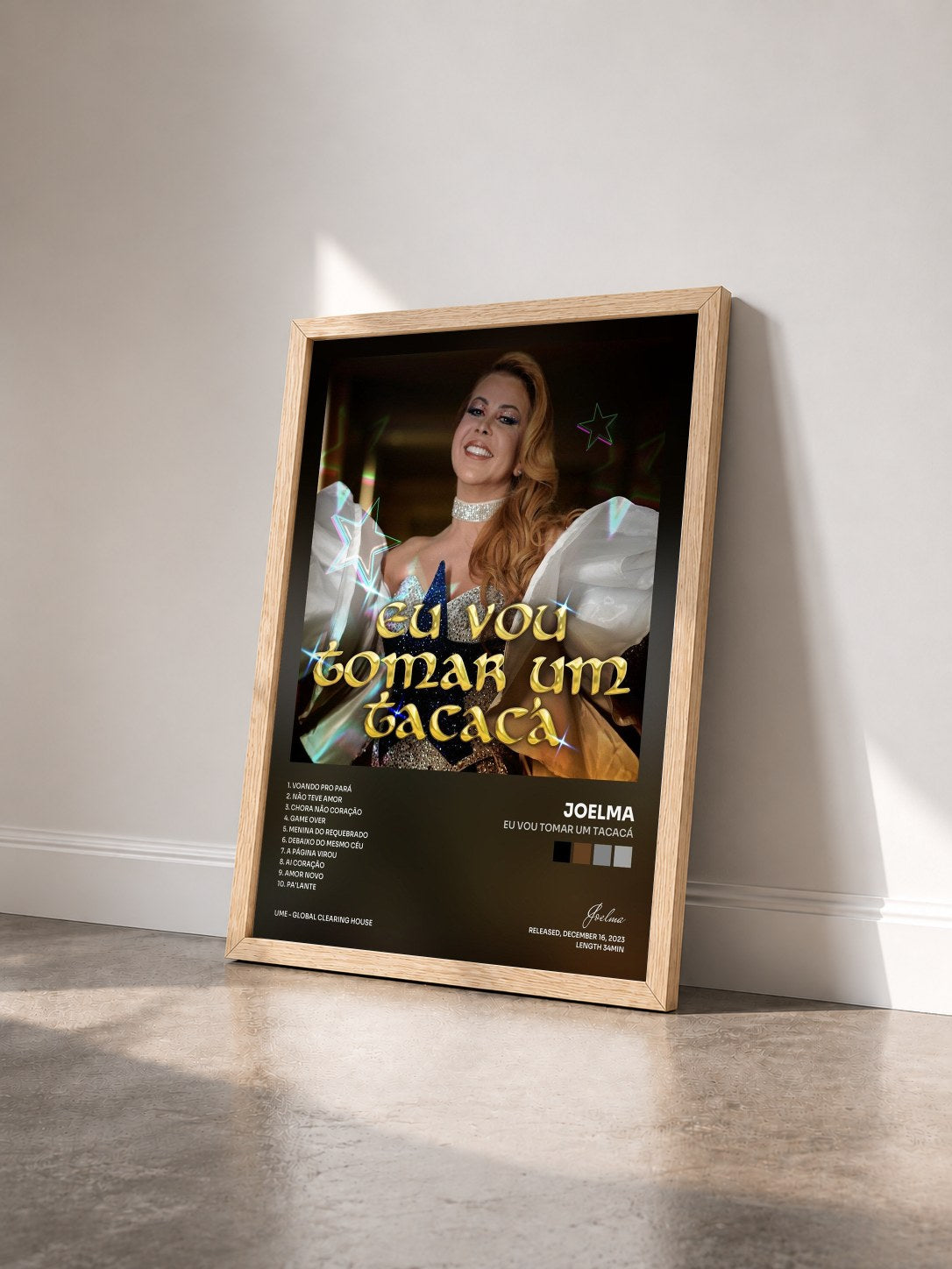 #bois Tableau de l'album Eu Vou Tomar Um Tacacá de Joelma vu de trois quarts, cadre en bois brut