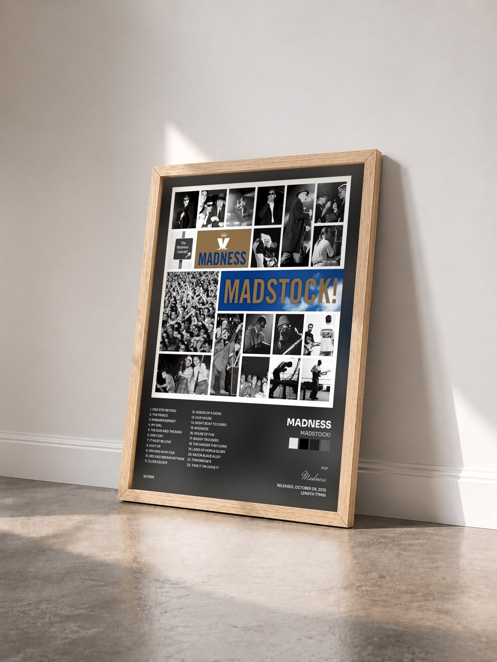 #bois Tableau de l'album Madstock! de Madness vu de trois quarts, cadre en bois brut