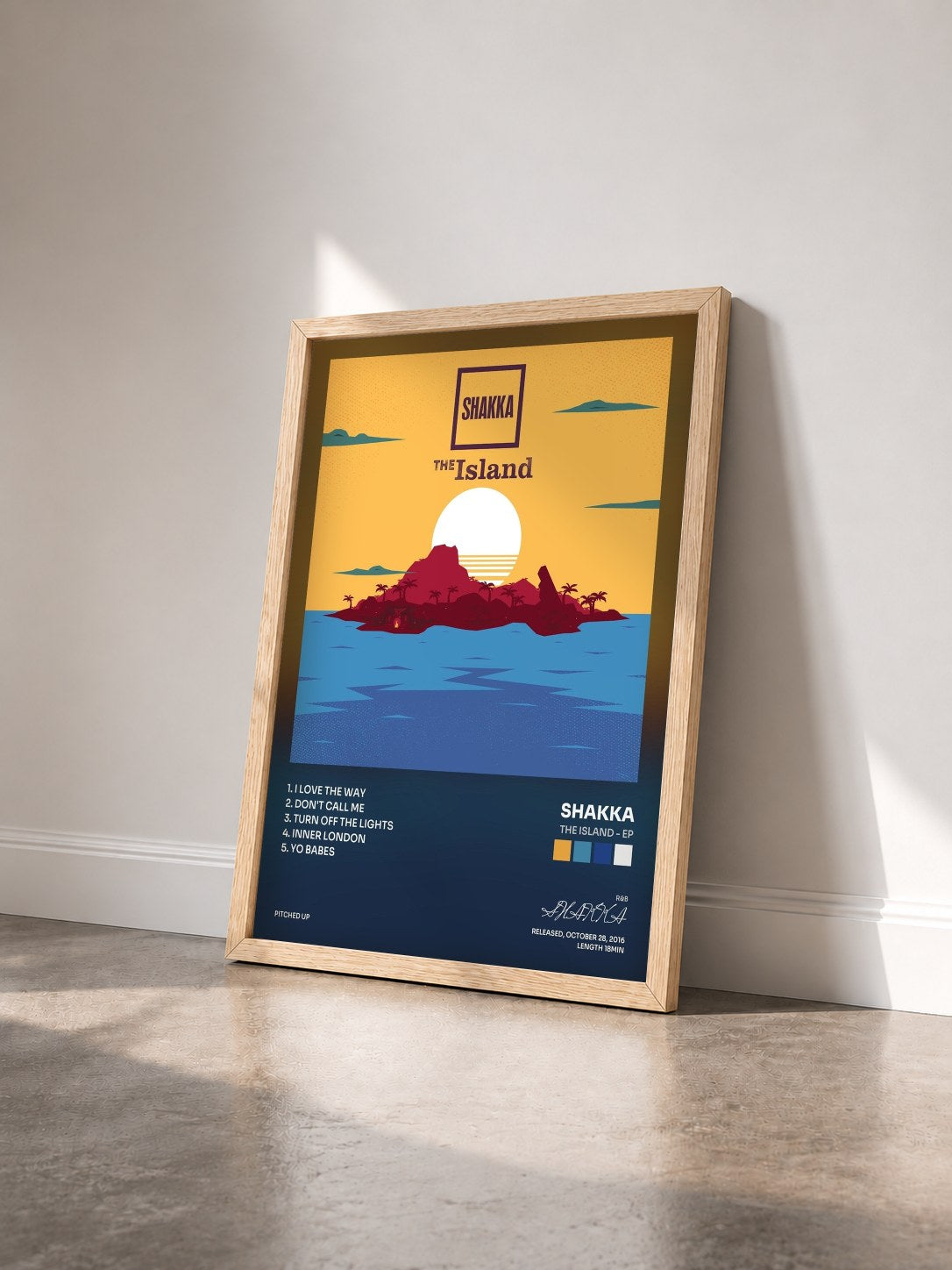 #bois Tableau de l'album The Island - EP de SHAKKA vu de trois quarts, cadre en bois brut