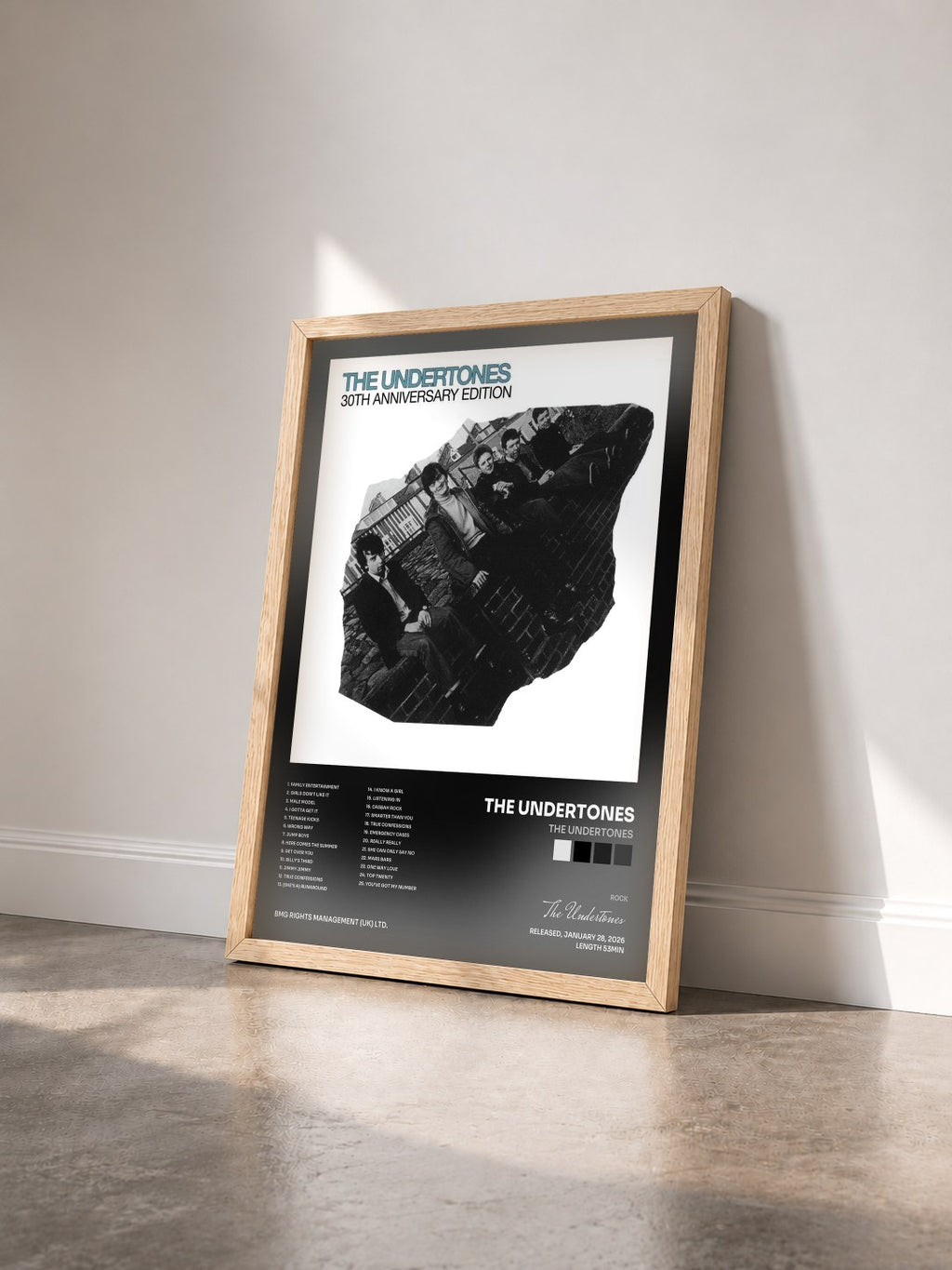 #bois Tableau de l'album The Undertones de The Undertones vu de trois quarts, cadre en bois brut