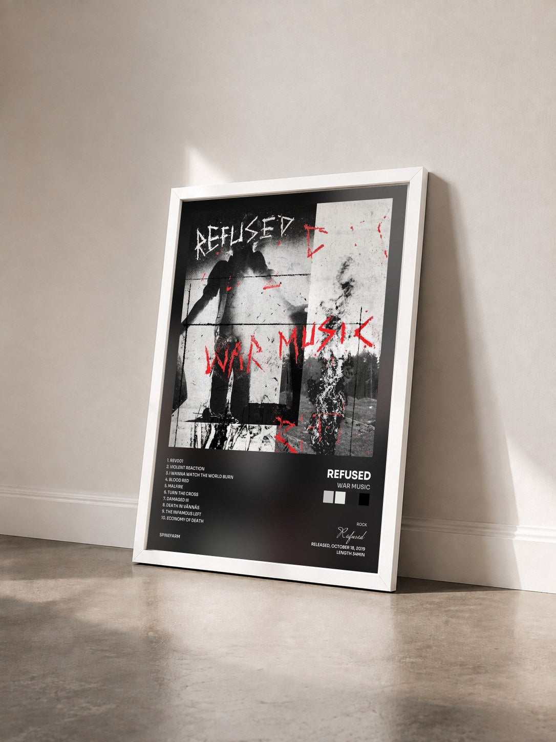 #blanc Tableau de l'album War Music de Refused vu de trois quarts, cadre blanc