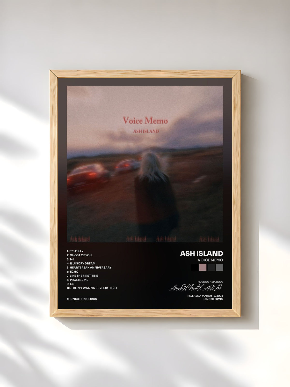 #bois Tableau de l'album Voice Memo de ASH ISLAND, cadre en bois brut, imprimé et encadré en France