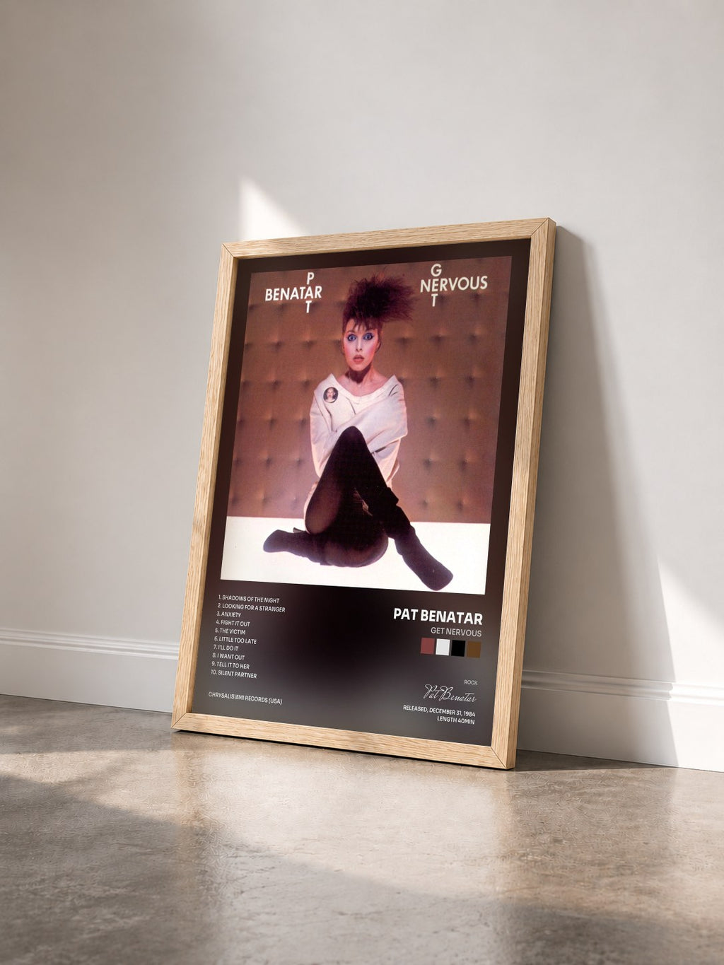 #bois Tableau de l'album Get Nervous de Pat Benatar vu de trois quarts, cadre en bois brut