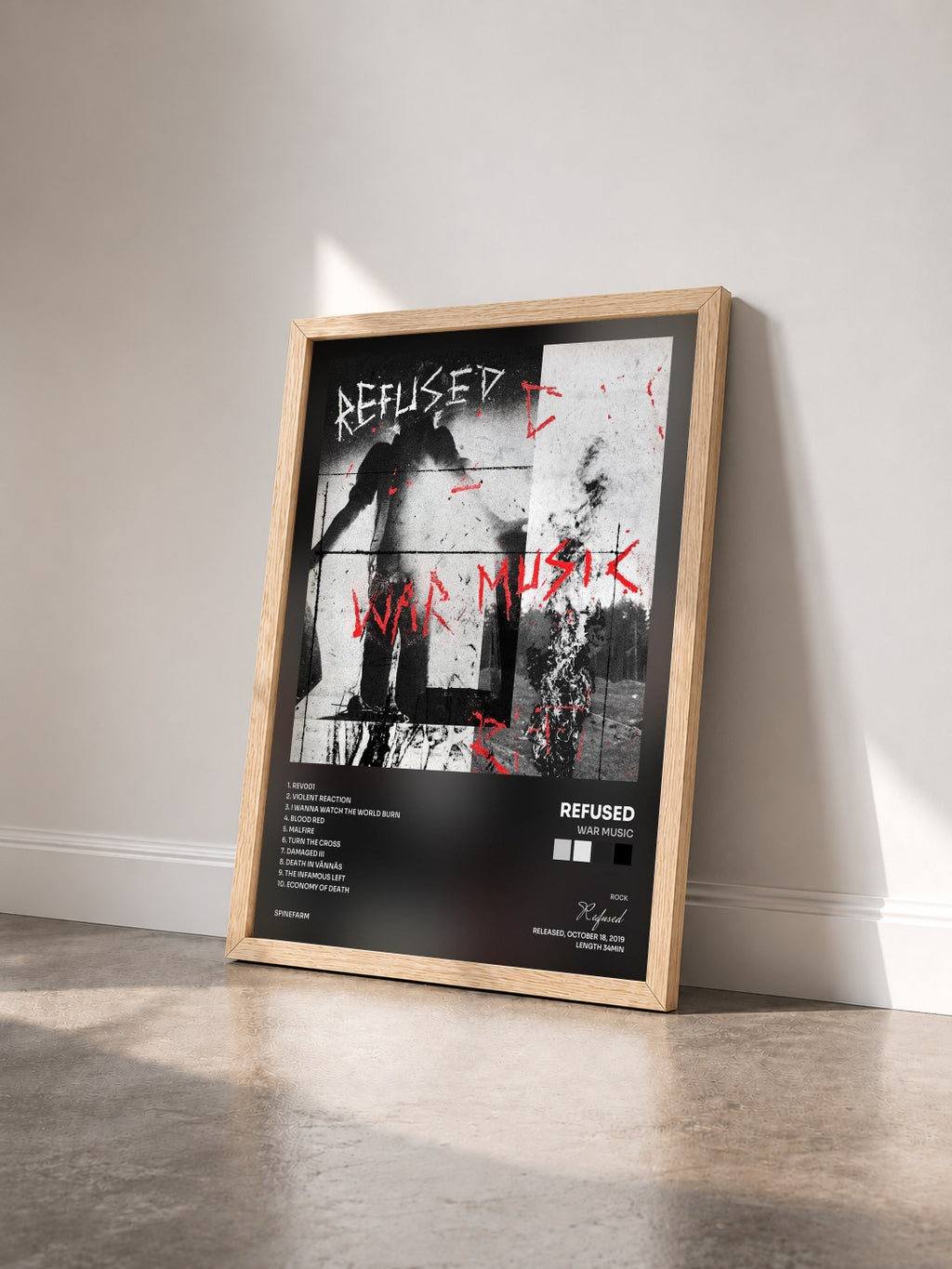 #bois Tableau de l'album War Music de Refused vu de trois quarts, cadre en bois brut