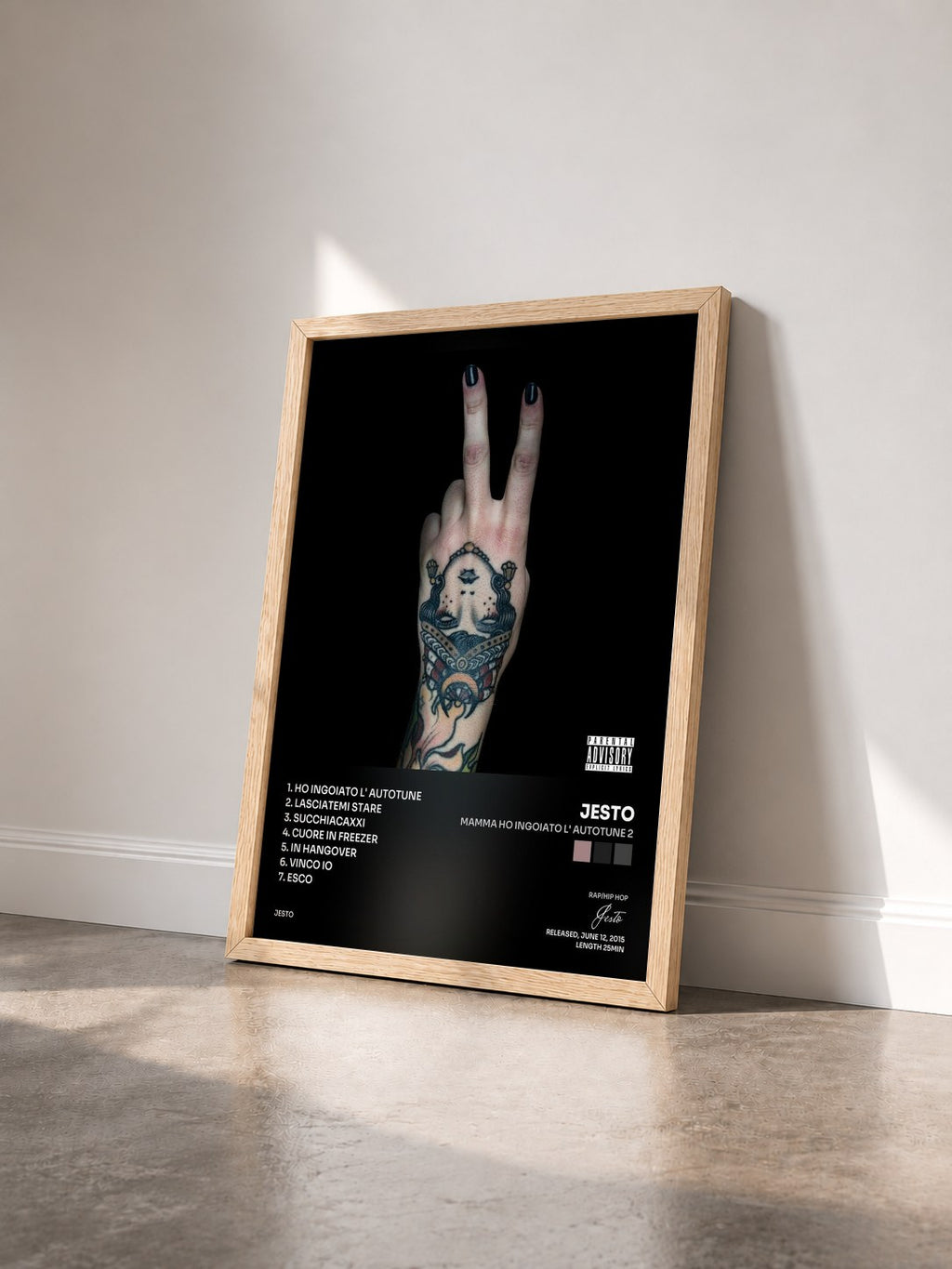 #bois Tableau de l'album Mamma Ho Ingoiato L' Autotune 2 de Jesto vu de trois quarts, cadre en bois brut