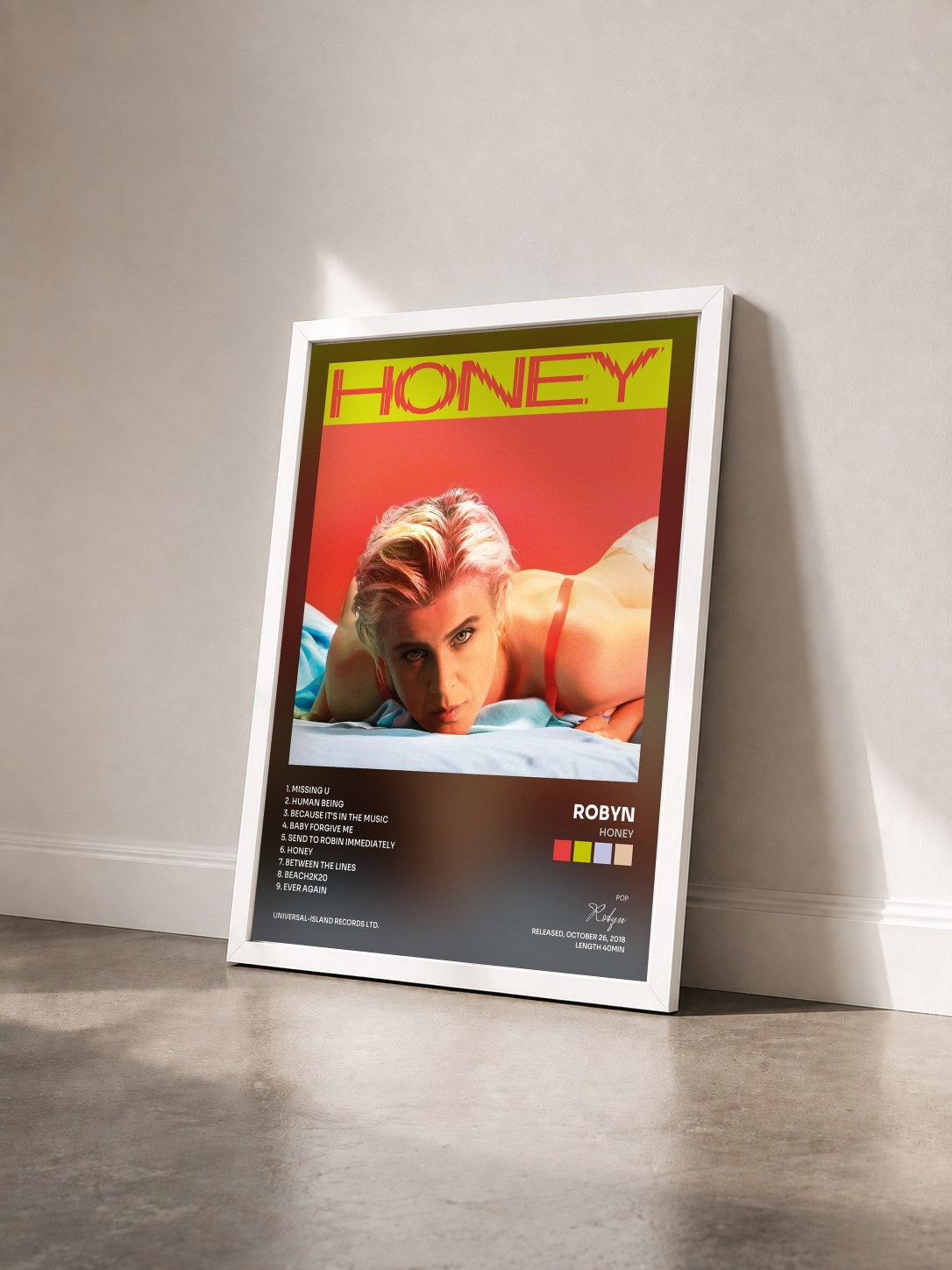 #blanc Tableau de l'album Honey de Robyn vu de trois quarts, cadre blanc