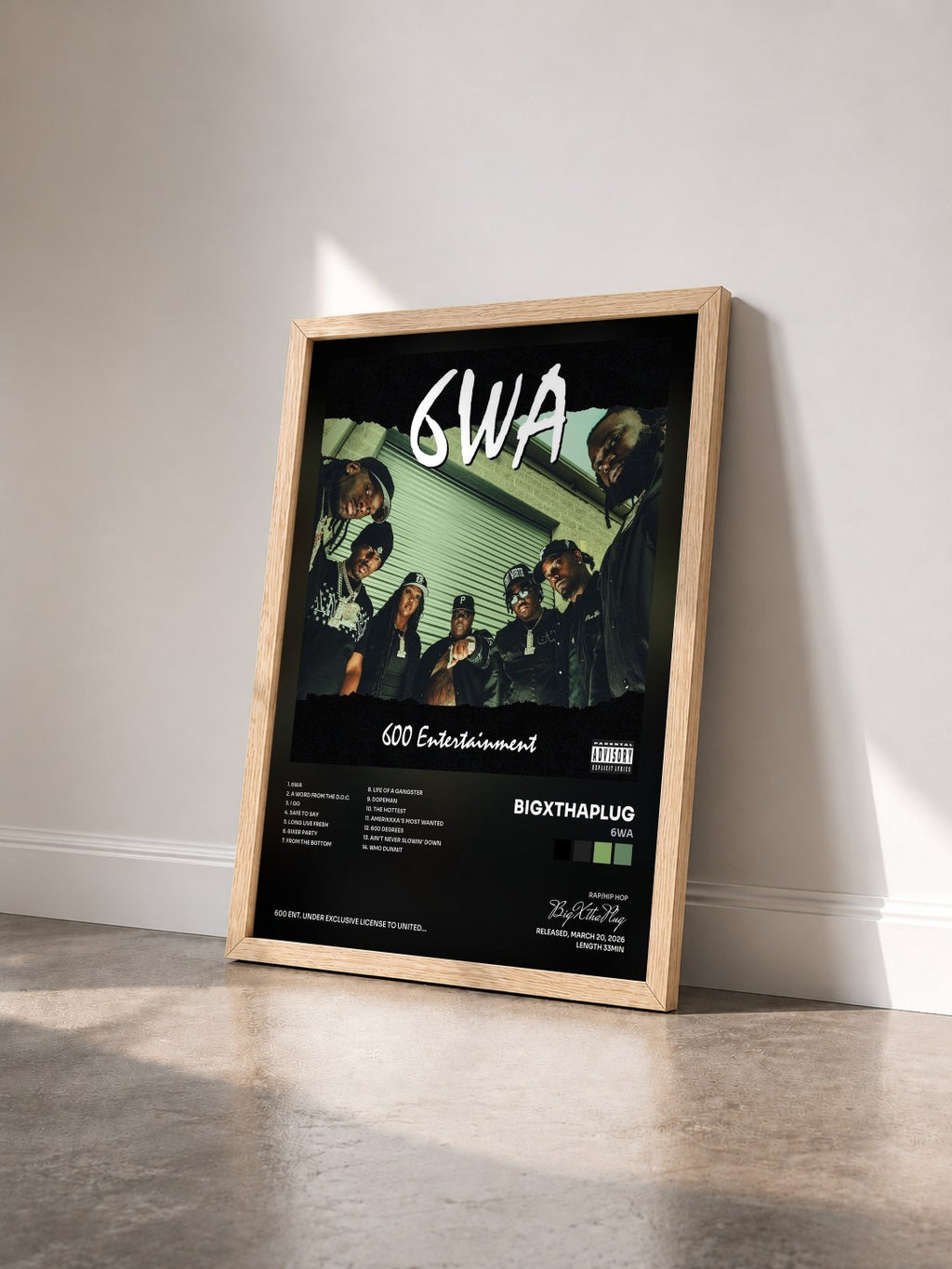 #bois Tableau de l'album 6WA de BigXthaPlug vu de trois quarts, cadre en bois brut