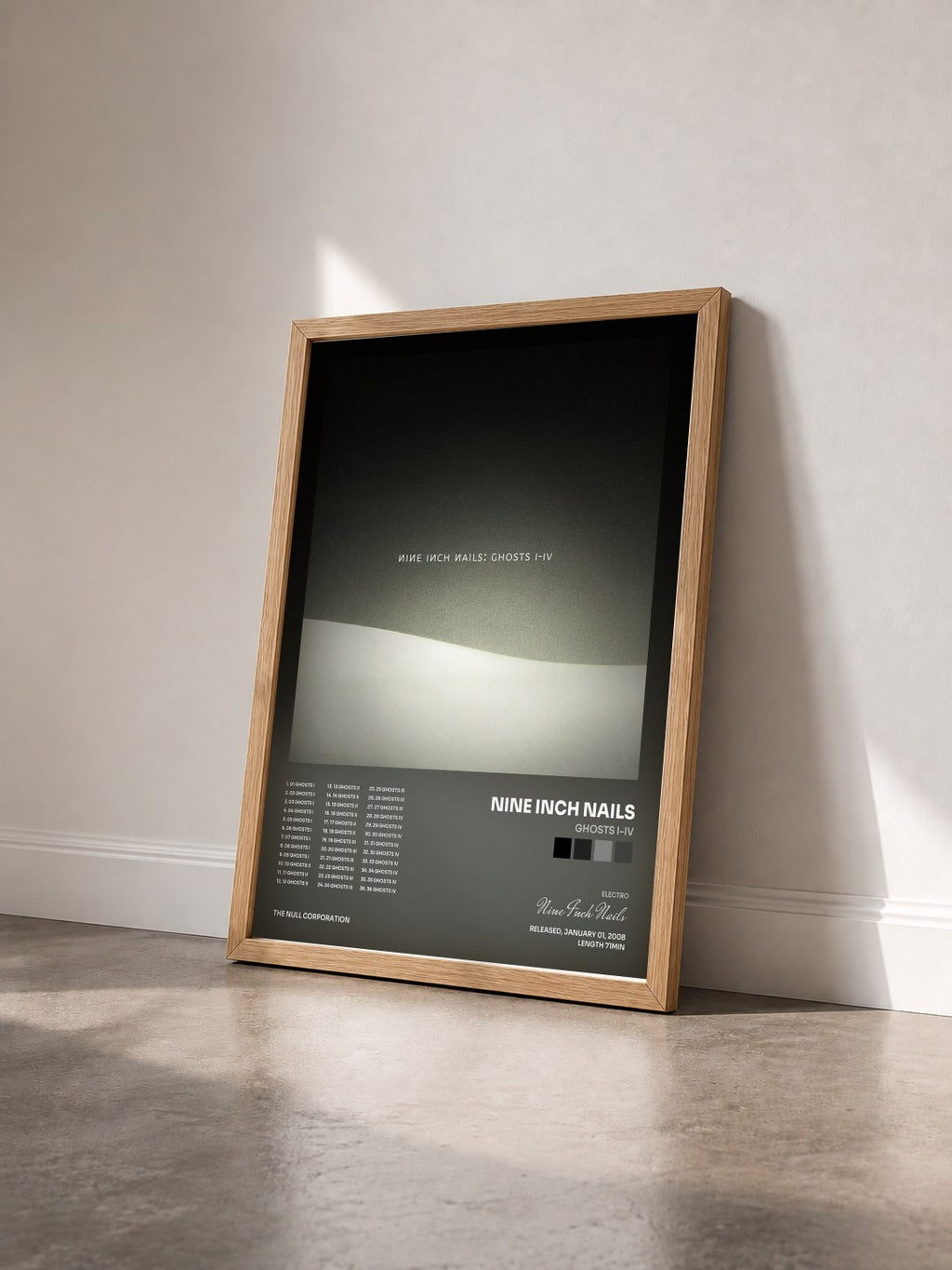 #bois Tableau de l'album Ghosts I-IV de Nine Inch Nails vu de trois quarts, cadre en bois brut