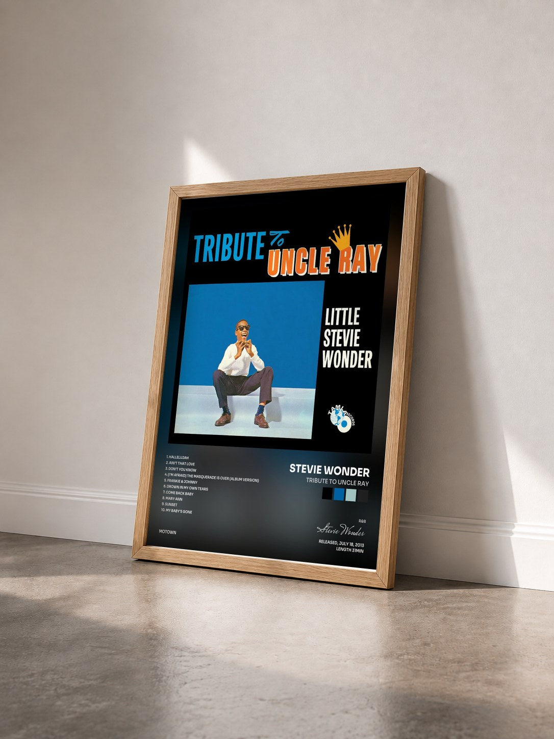 #bois Tableau de l'album Tribute To Uncle Ray de Stevie Wonder vu de trois quarts, cadre en bois brut