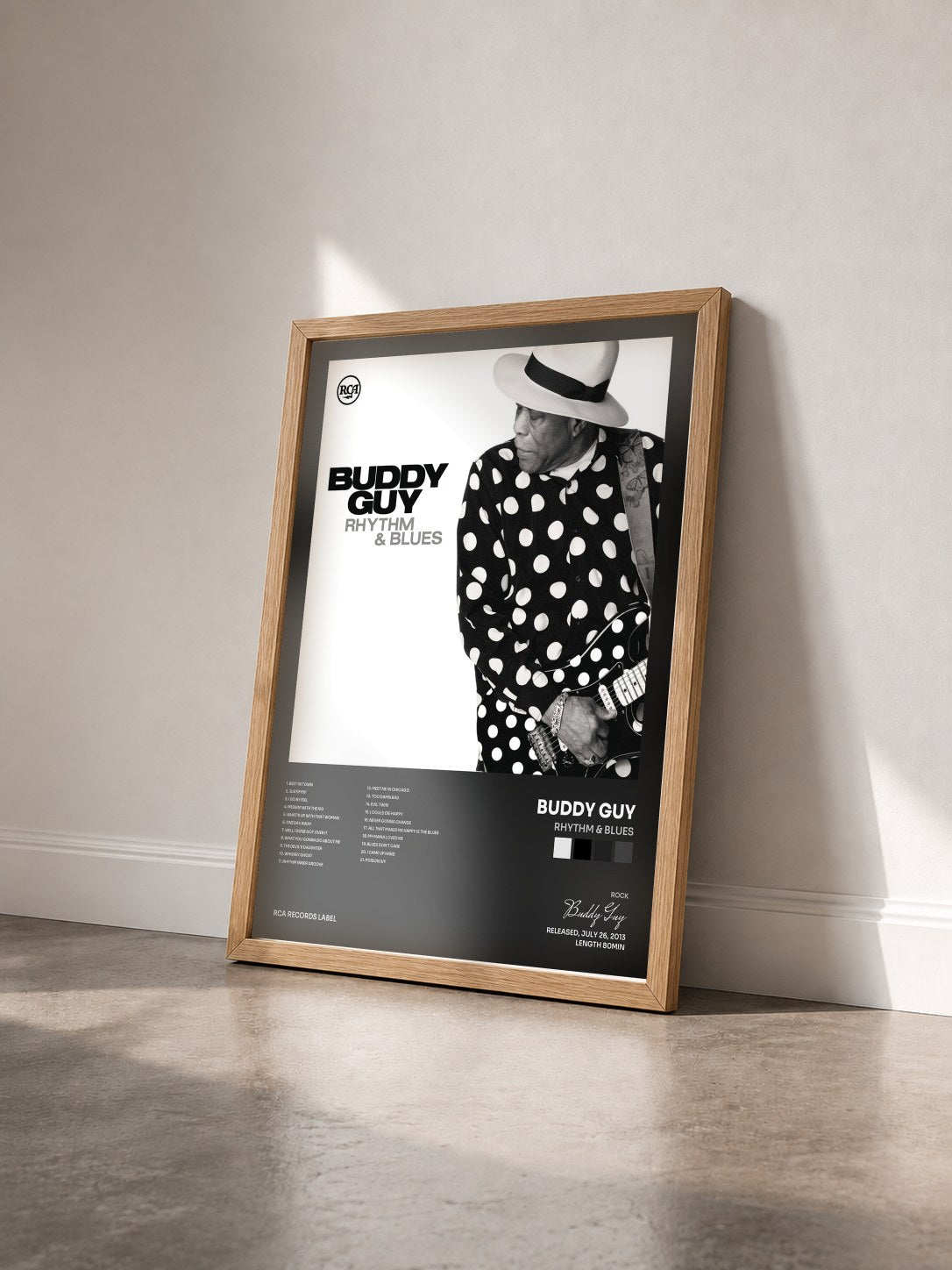 #bois Tableau de l'album Rhythm & Blues de Buddy Guy vu de trois quarts, cadre en bois brut