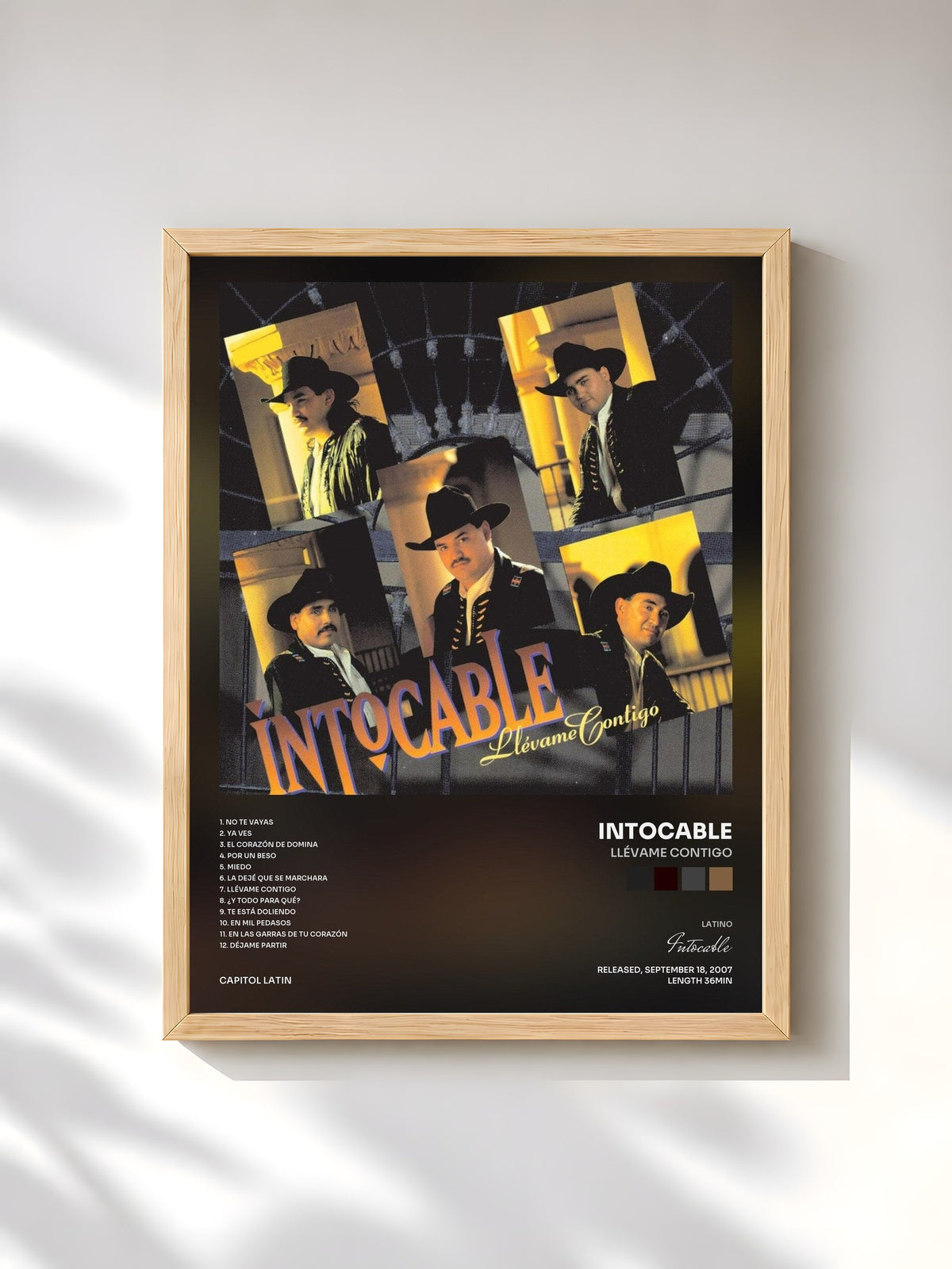 #bois Tableau de l'album Llévame Contigo de Intocable, cadre en bois brut, imprimé et encadré en France