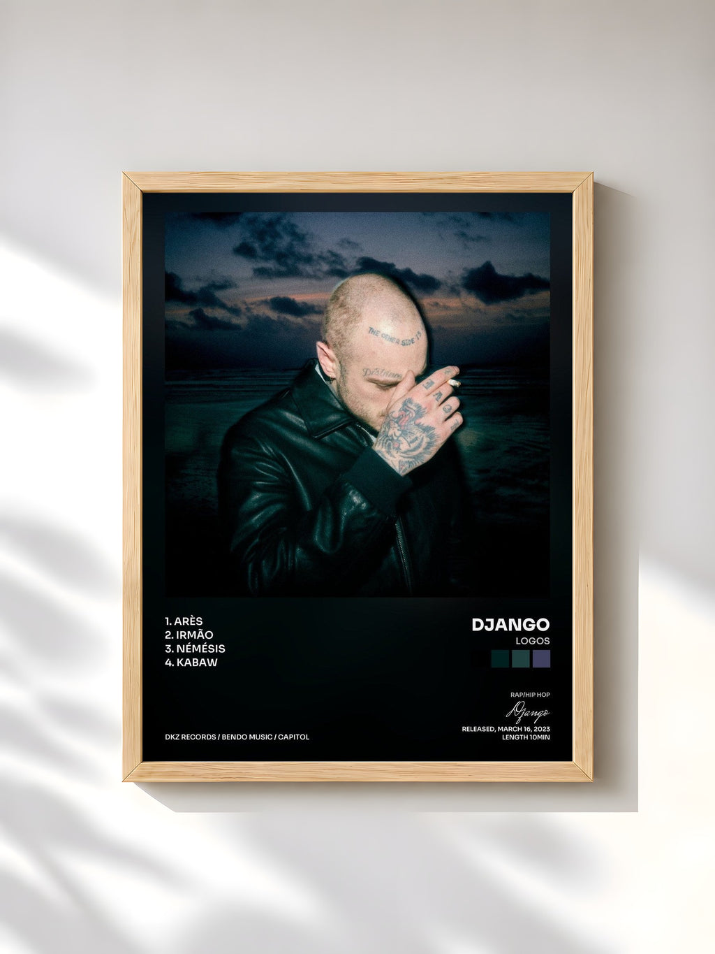 #bois Tableau de l'album Logos de Django, cadre en bois brut, imprimé et encadré en France