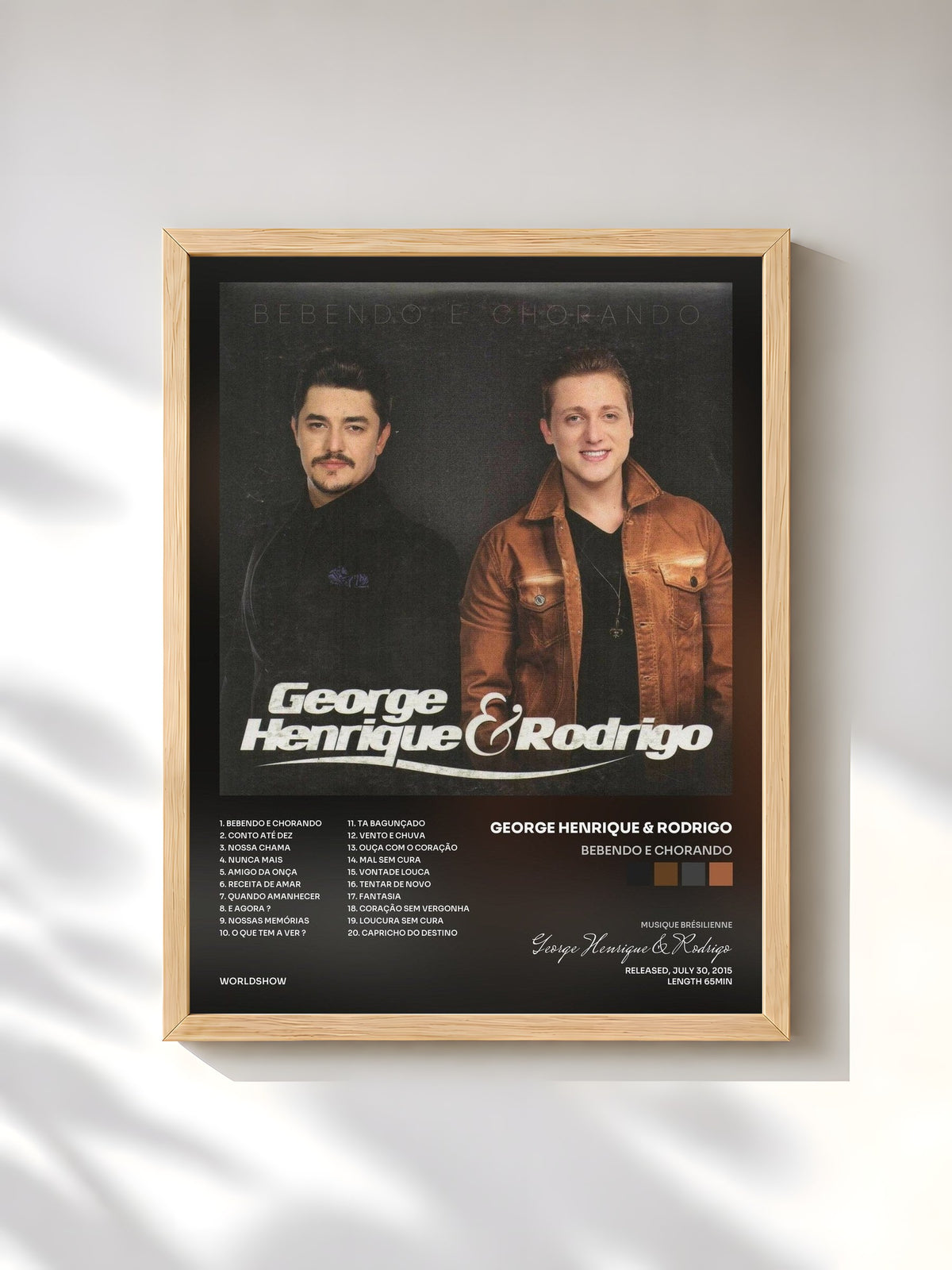 #bois Tableau de l'album Bebendo e Chorando de George Henrique & Rodrigo, cadre en bois brut, imprimé et encadré en France