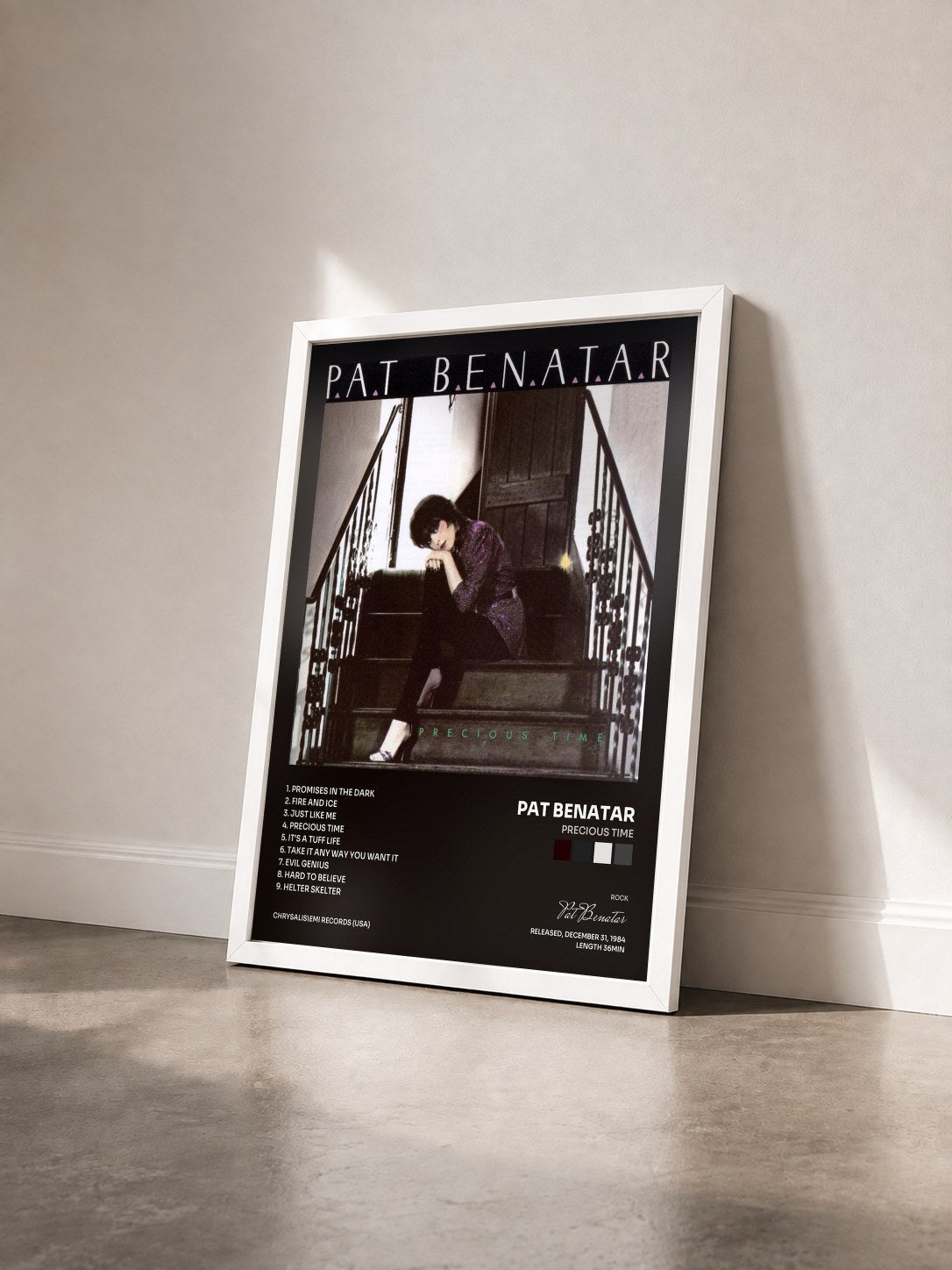 #blanc Tableau de l'album Precious Time de Pat Benatar vu de trois quarts, cadre blanc