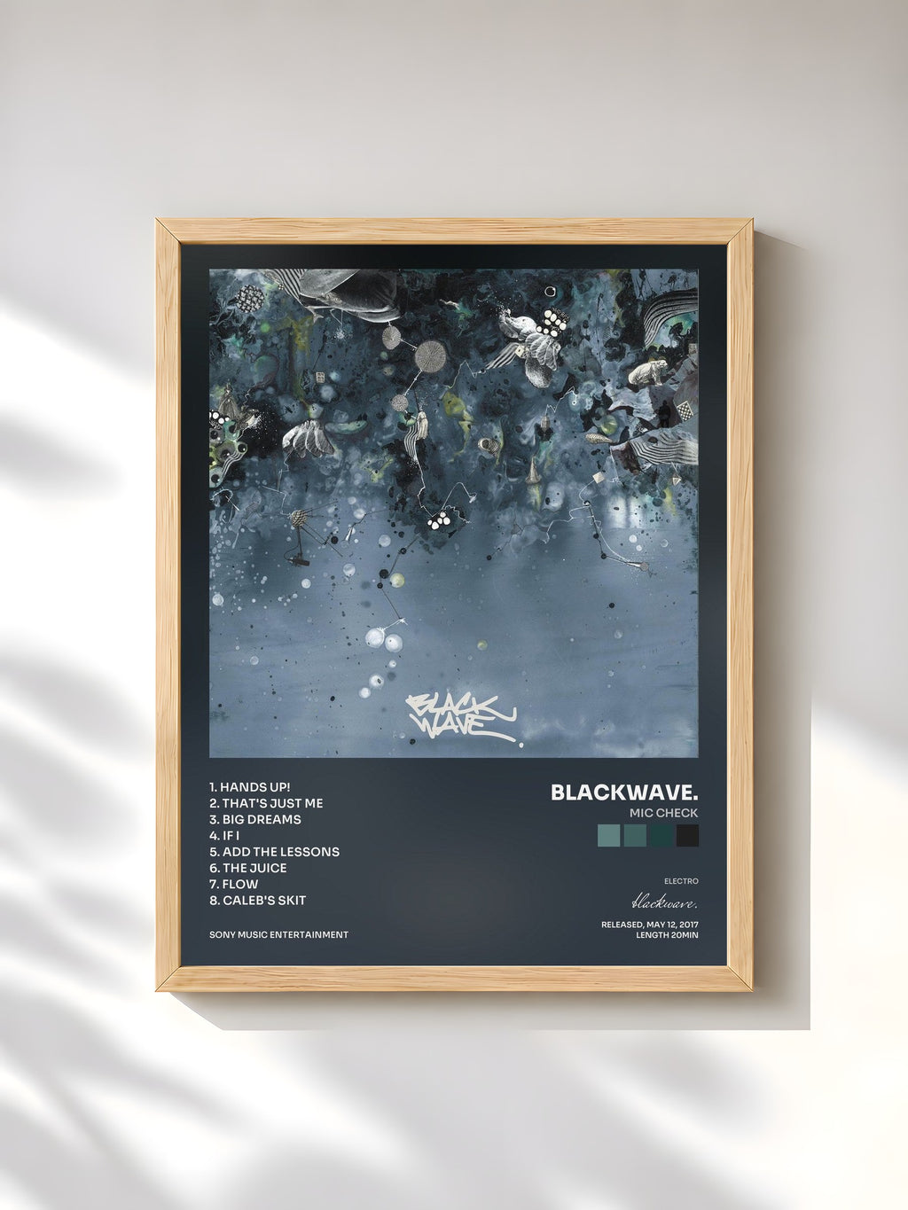 #bois Tableau de l'album Mic Check de blackwave., cadre en bois brut, imprimé et encadré en France