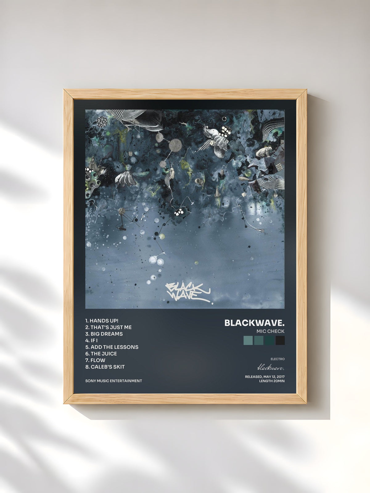 #bois Tableau de l'album Mic Check de blackwave., cadre en bois brut, imprimé et encadré en France