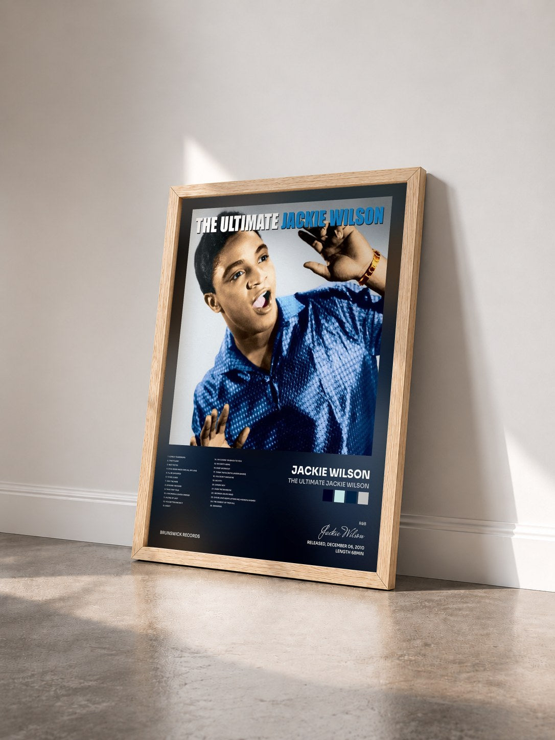 #bois Tableau de l'album The Ultimate Jackie Wilson de Jackie Wilson vu de trois quarts, cadre en bois brut