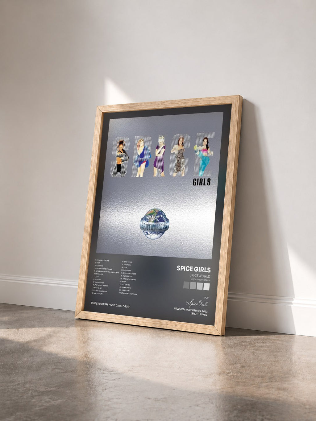 #bois Tableau de l'album Spiceworld (25th Anniversary) de Spice Girls vu de trois quarts, cadre en bois brut