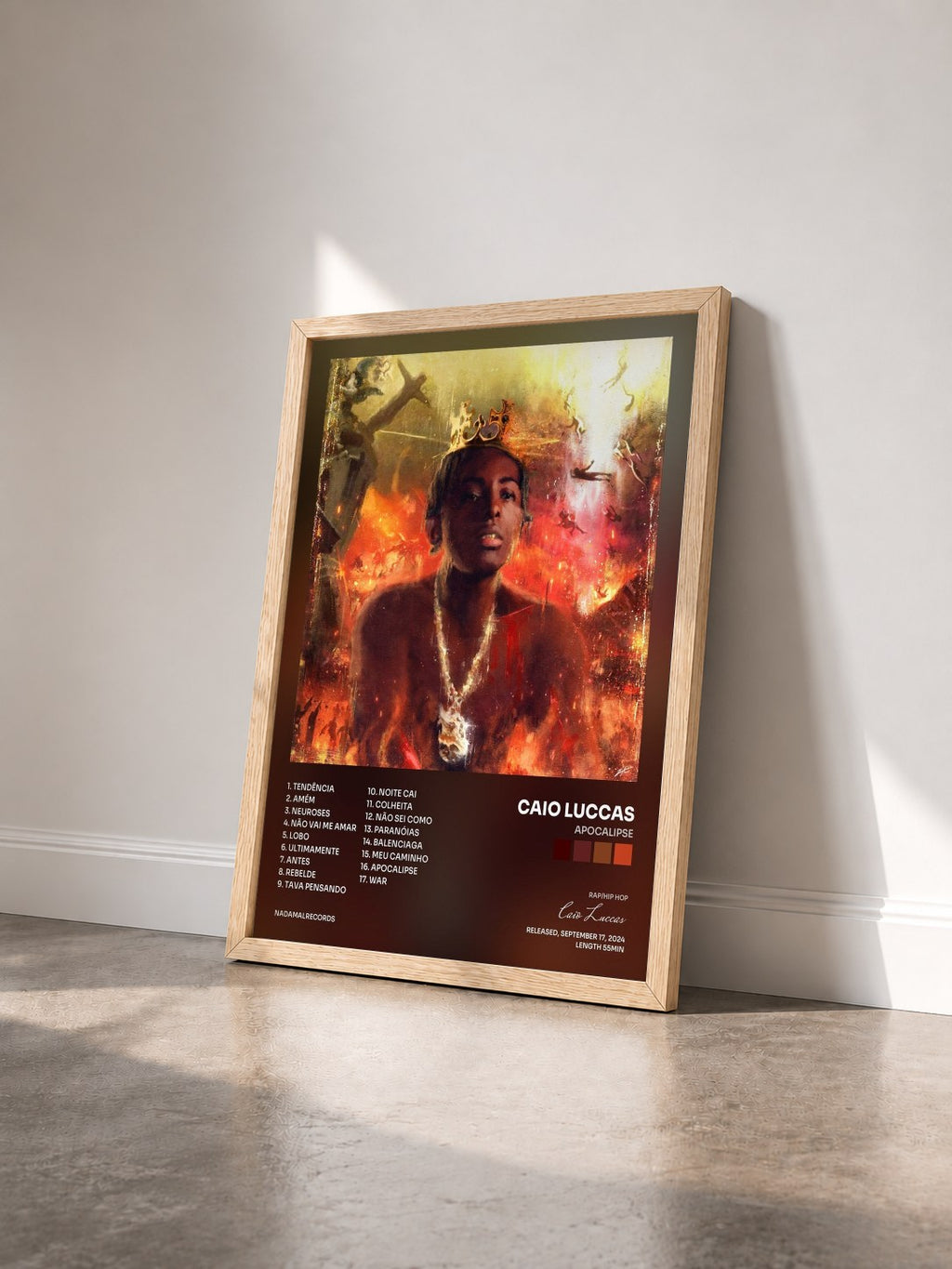 #bois Tableau de l'album Apocalipse de Caio Luccas vu de trois quarts, cadre en bois brut
