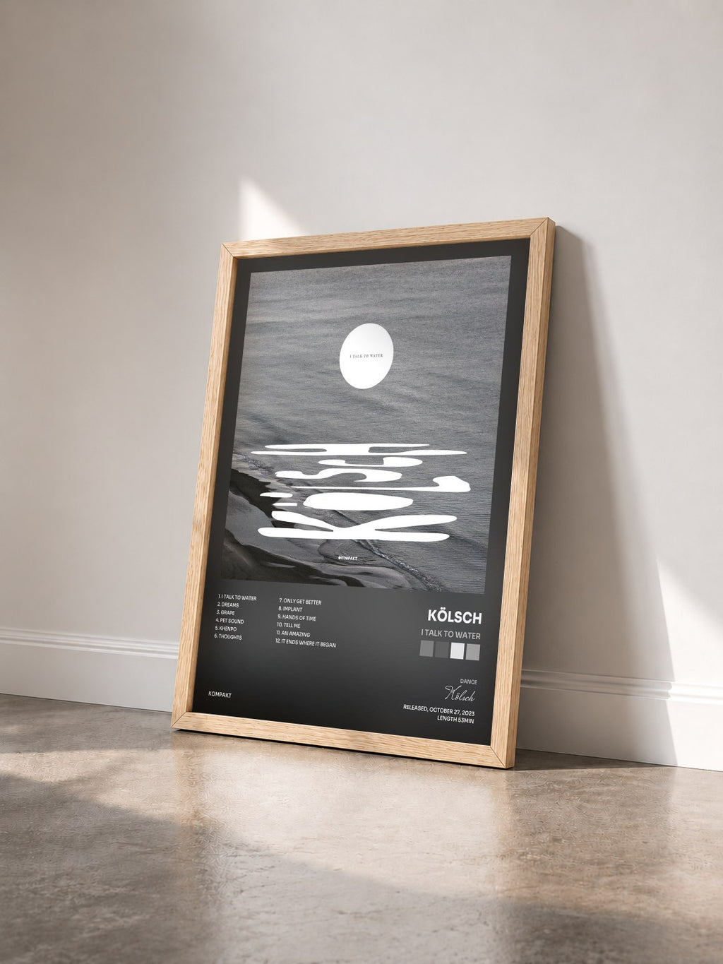 #bois Tableau de l'album I Talk To Water de Kölsch vu de trois quarts, cadre en bois brut
