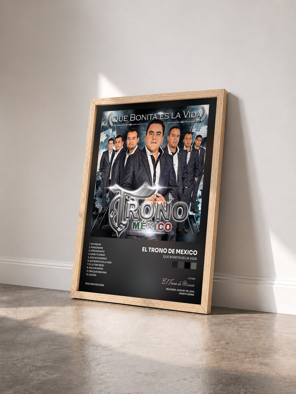 #bois Tableau de l'album Que Bonita Es la Vida de El Trono de Mexico vu de trois quarts, cadre en bois brut