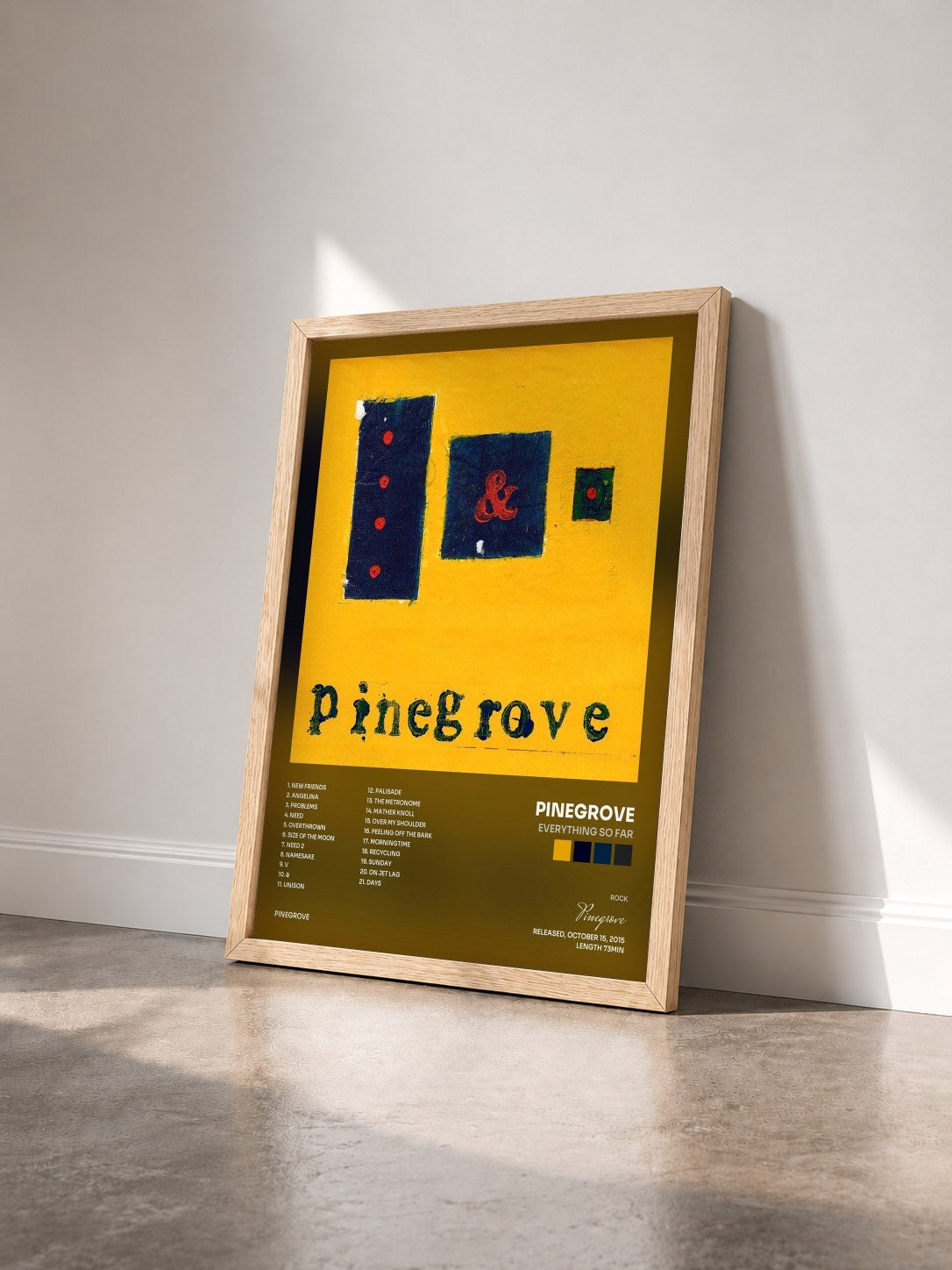 #bois Tableau de l'album Everything So Far de Pinegrove vu de trois quarts, cadre en bois brut