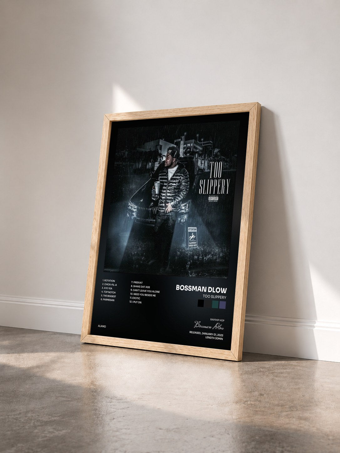 #bois Tableau de l'album Too Slippery de Bossman Dlow vu de trois quarts, cadre en bois brut