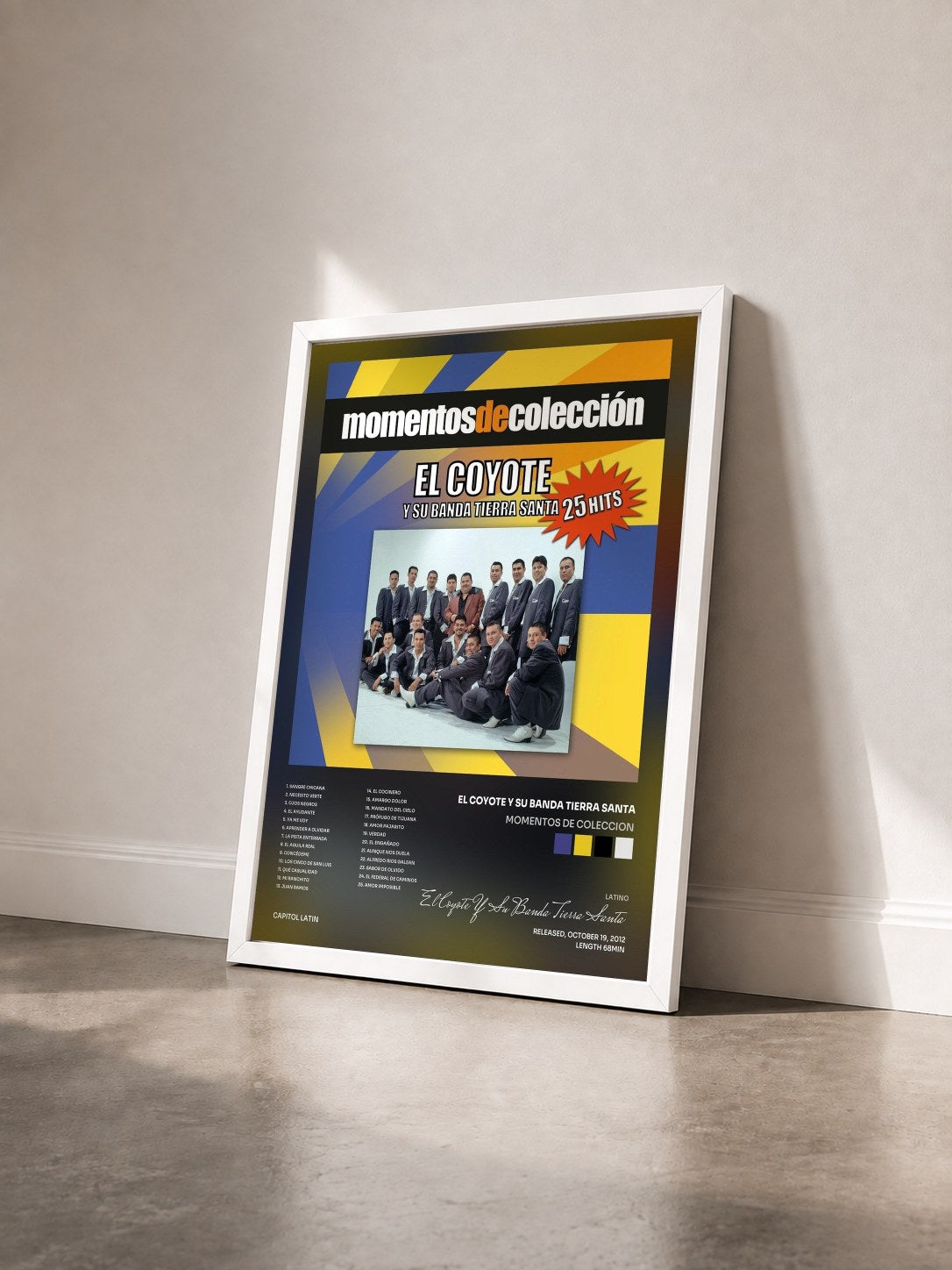 #blanc Tableau de l'album Momentos De Coleccion de El Coyote Y Su Banda Tierra Santa vu de trois quarts, cadre blanc