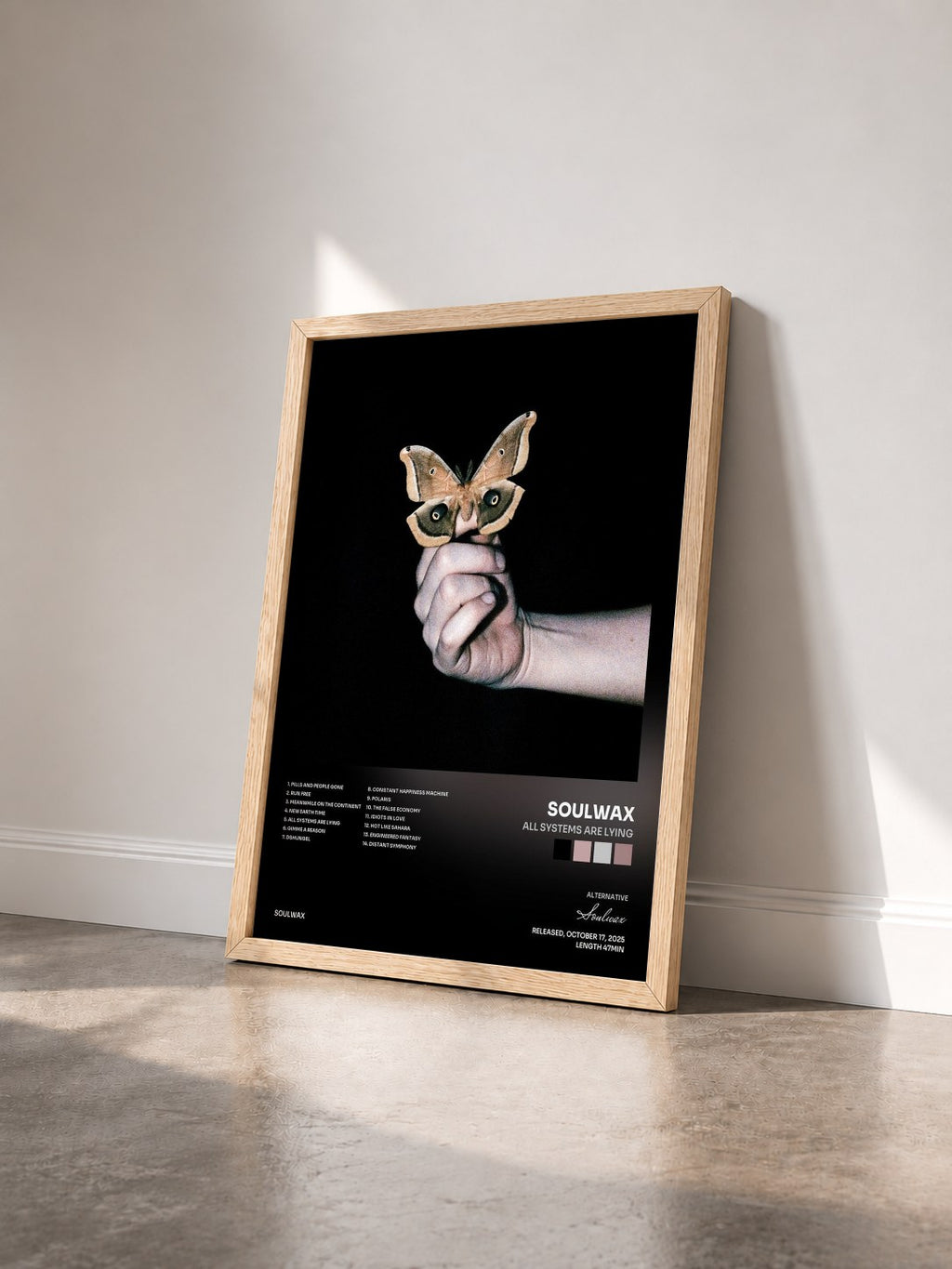 #bois Tableau de l'album All Systems Are Lying de Soulwax vu de trois quarts, cadre en bois brut