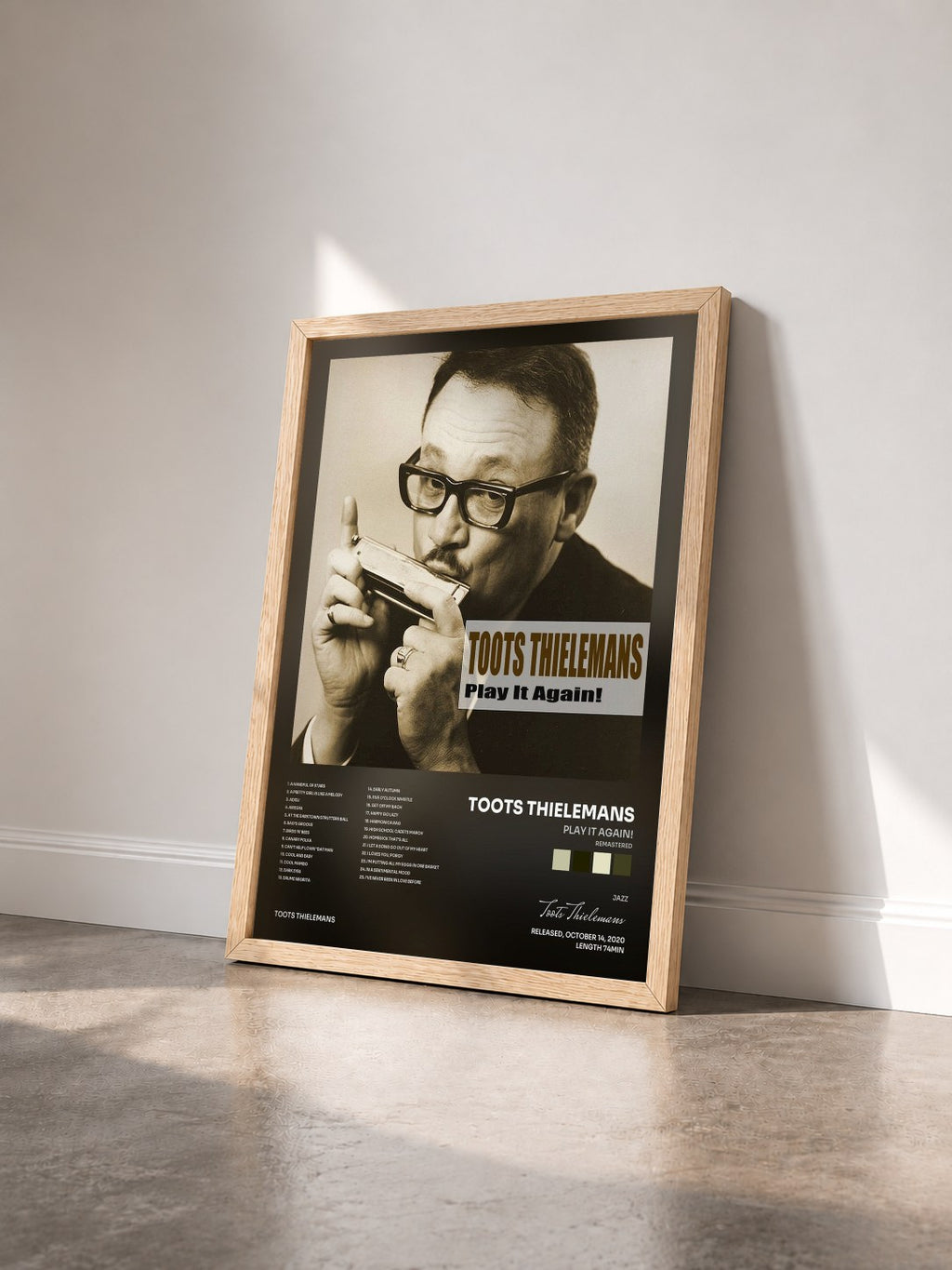 #bois Tableau de l'album Play It Again! (Remastered) de Toots Thielemans vu de trois quarts, cadre en bois brut