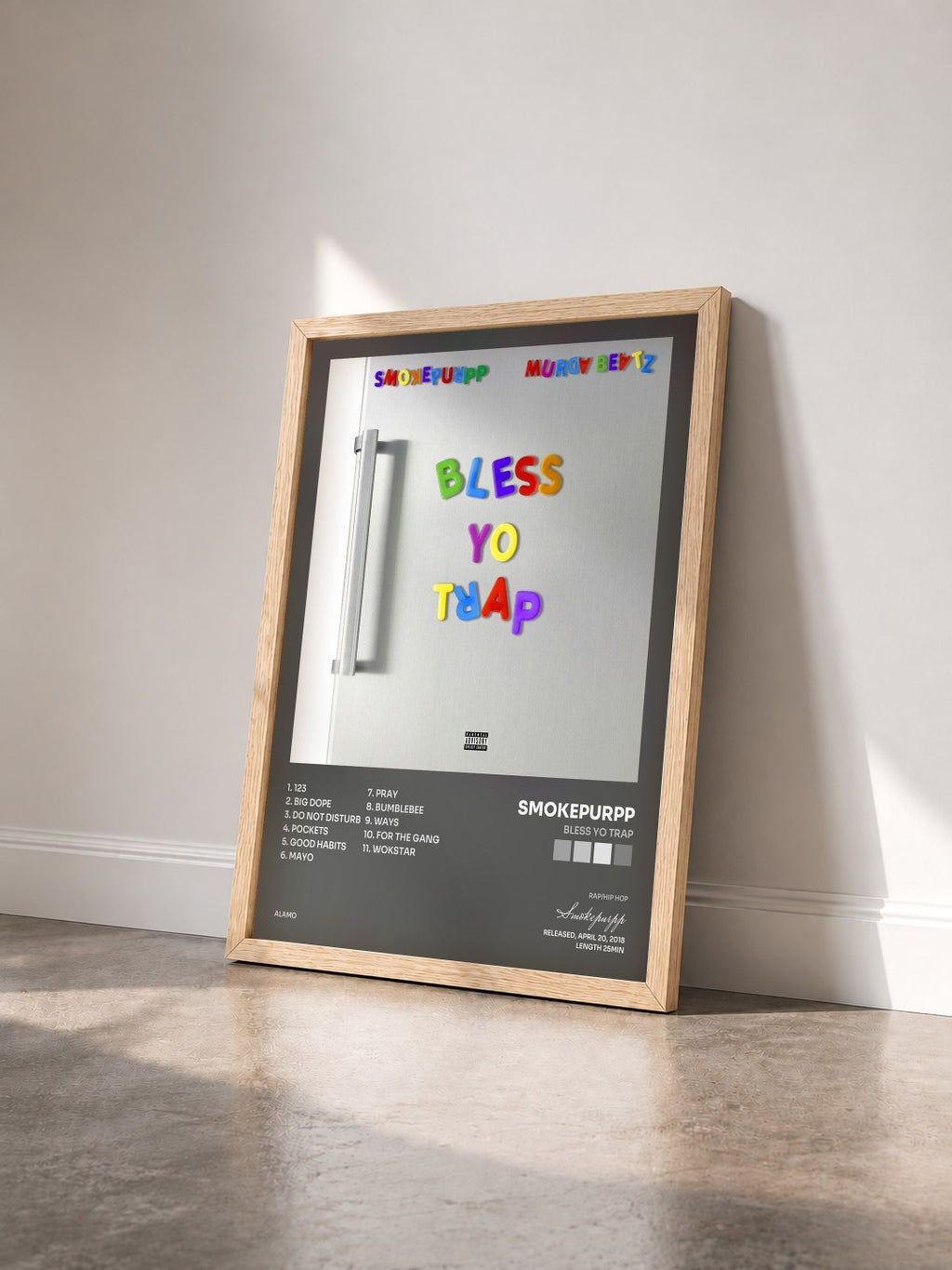 #bois Tableau de l'album Bless Yo Trap de Smokepurpp vu de trois quarts, cadre en bois brut