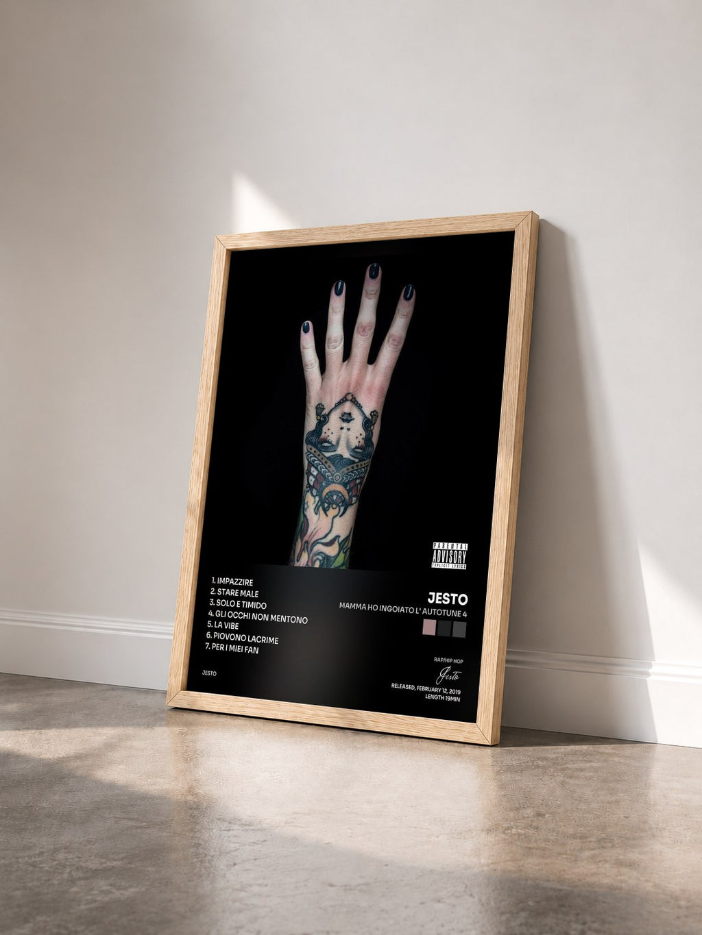 #bois Tableau de l'album Mamma Ho Ingoiato L' Autotune 4 de Jesto vu de trois quarts, cadre en bois brut