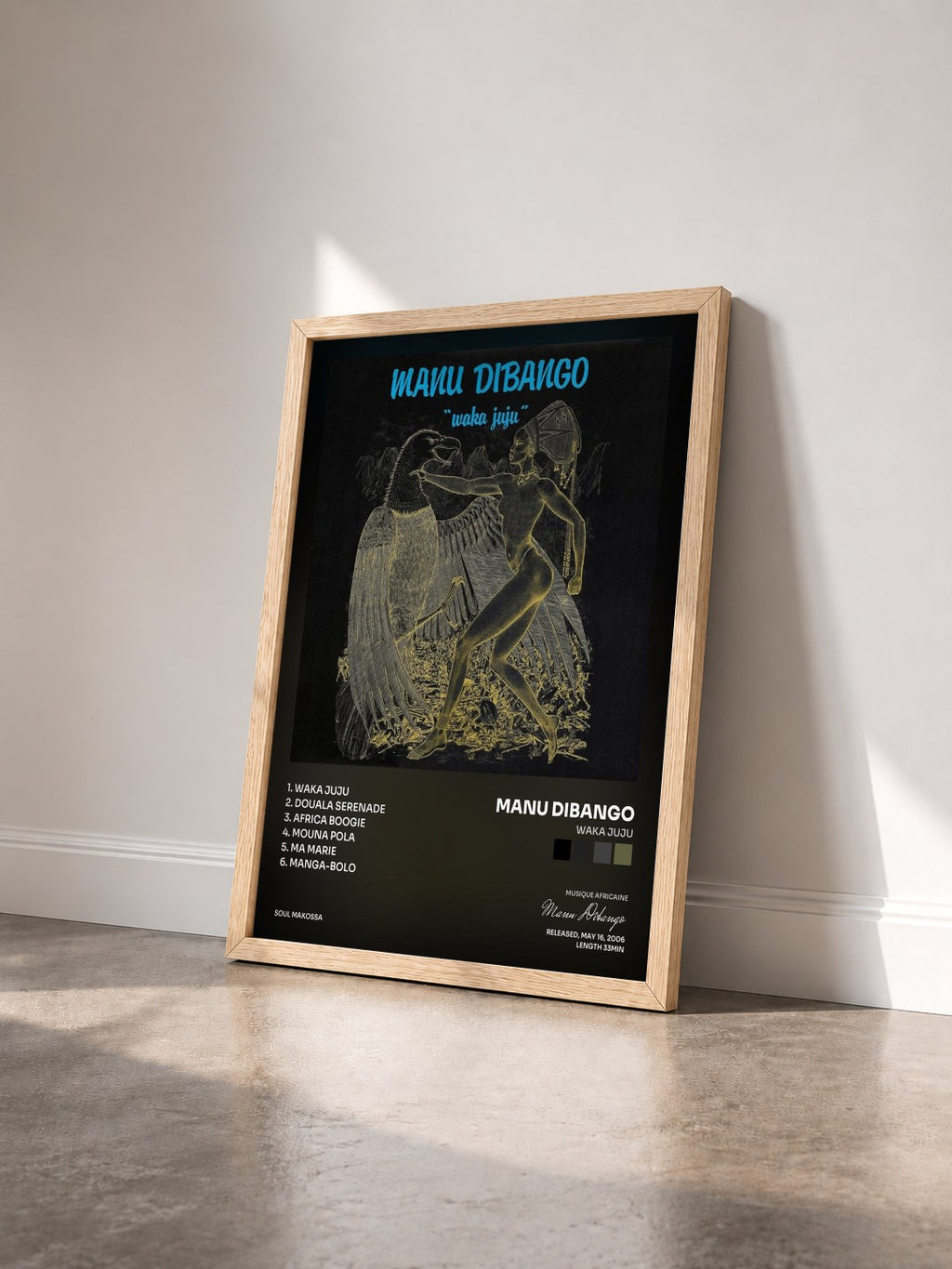 #bois Tableau de l'album Waka Juju de Manu Dibango vu de trois quarts, cadre en bois brut