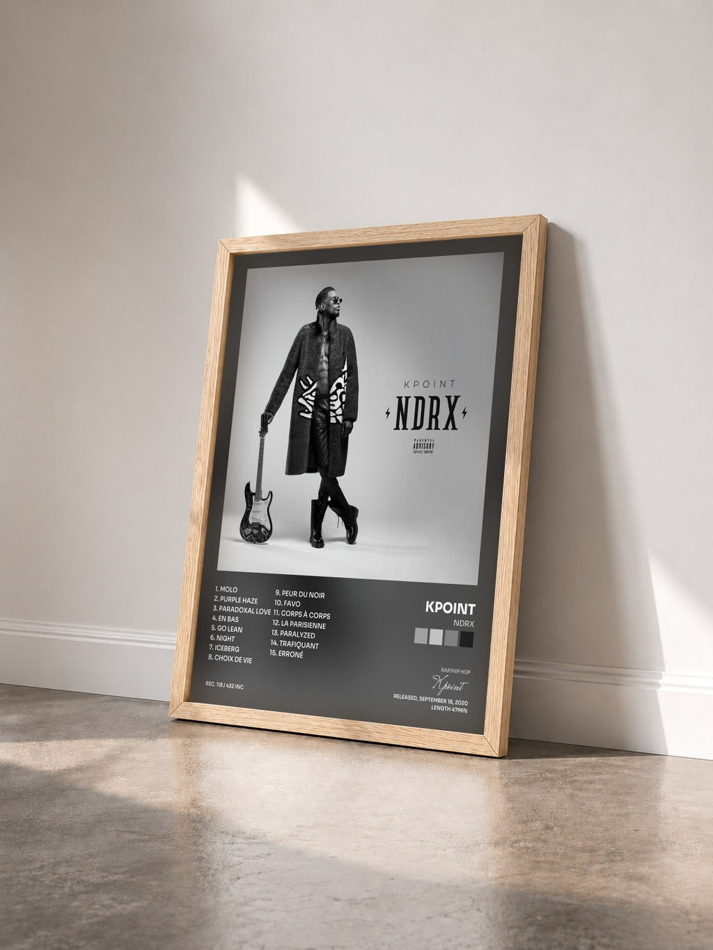 #bois Tableau de l'album NDRX de Kpoint vu de trois quarts, cadre en bois brut