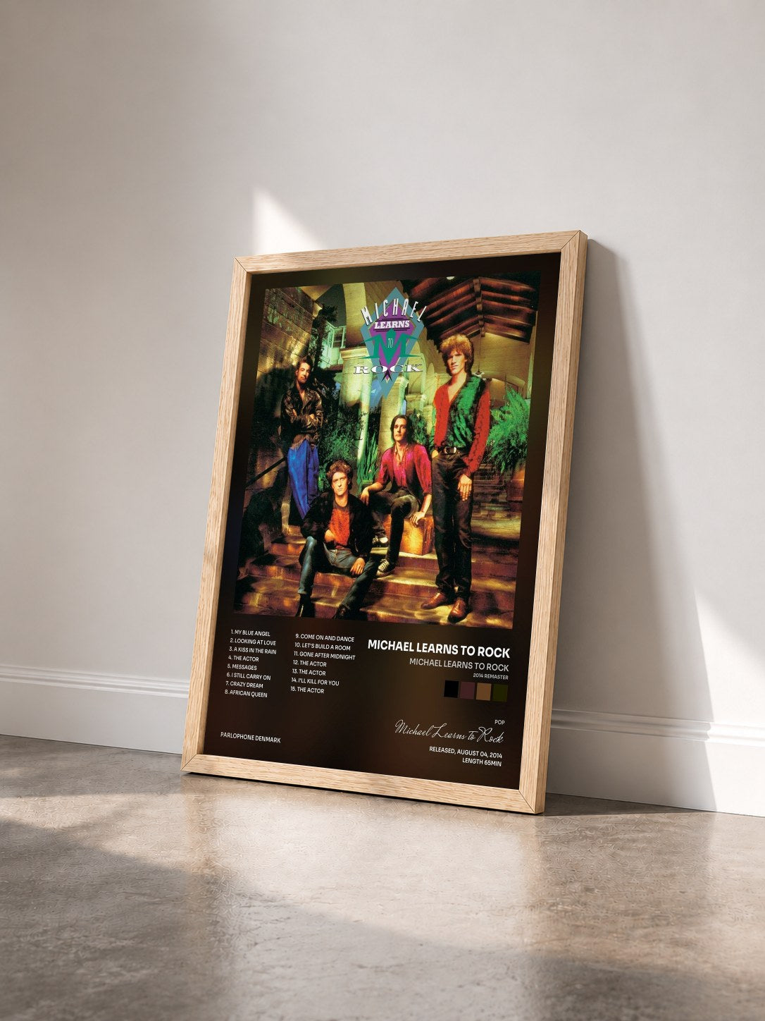 #bois Tableau de l'album Michael Learns To Rock (2014 Remaster) de Michael Learns to Rock vu de trois quarts, cadre en bois brut