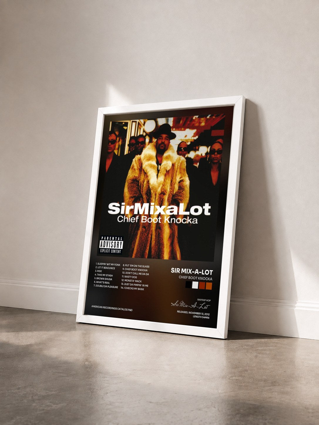 #blanc Tableau de l'album Chief Boot Knocka de Sir Mix-A-Lot vu de trois quarts, cadre blanc