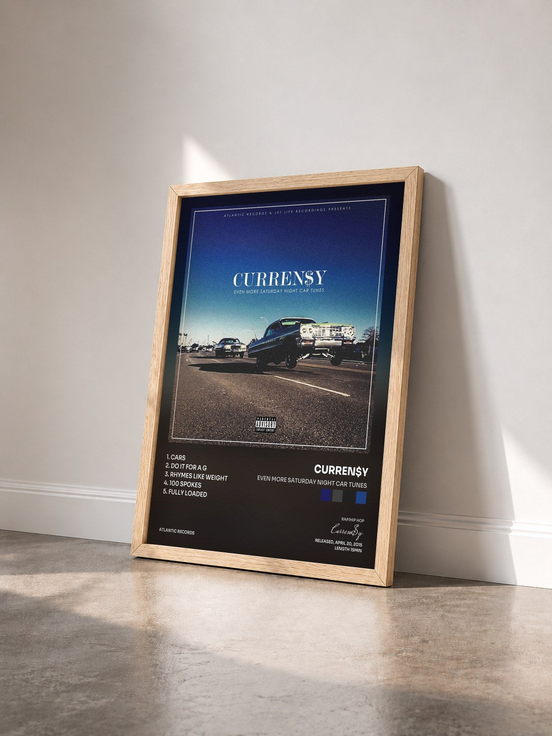 #bois Tableau de l'album Even More Saturday Night Car Tunes de Curren$y vu de trois quarts, cadre en bois brut