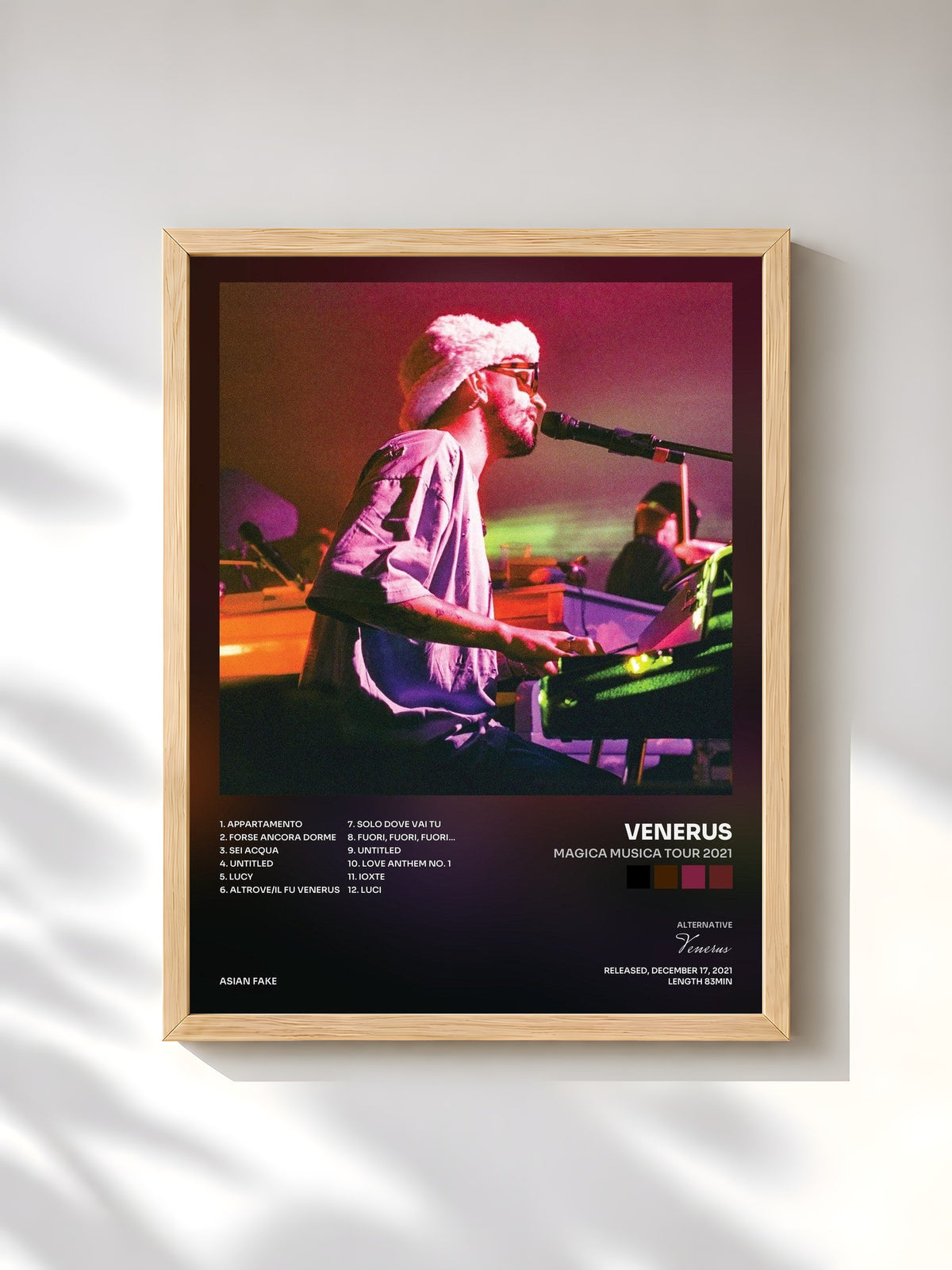 #bois Tableau de l'album Magica Musica Tour 2021 de Venerus, cadre en bois brut, imprimé et encadré en France