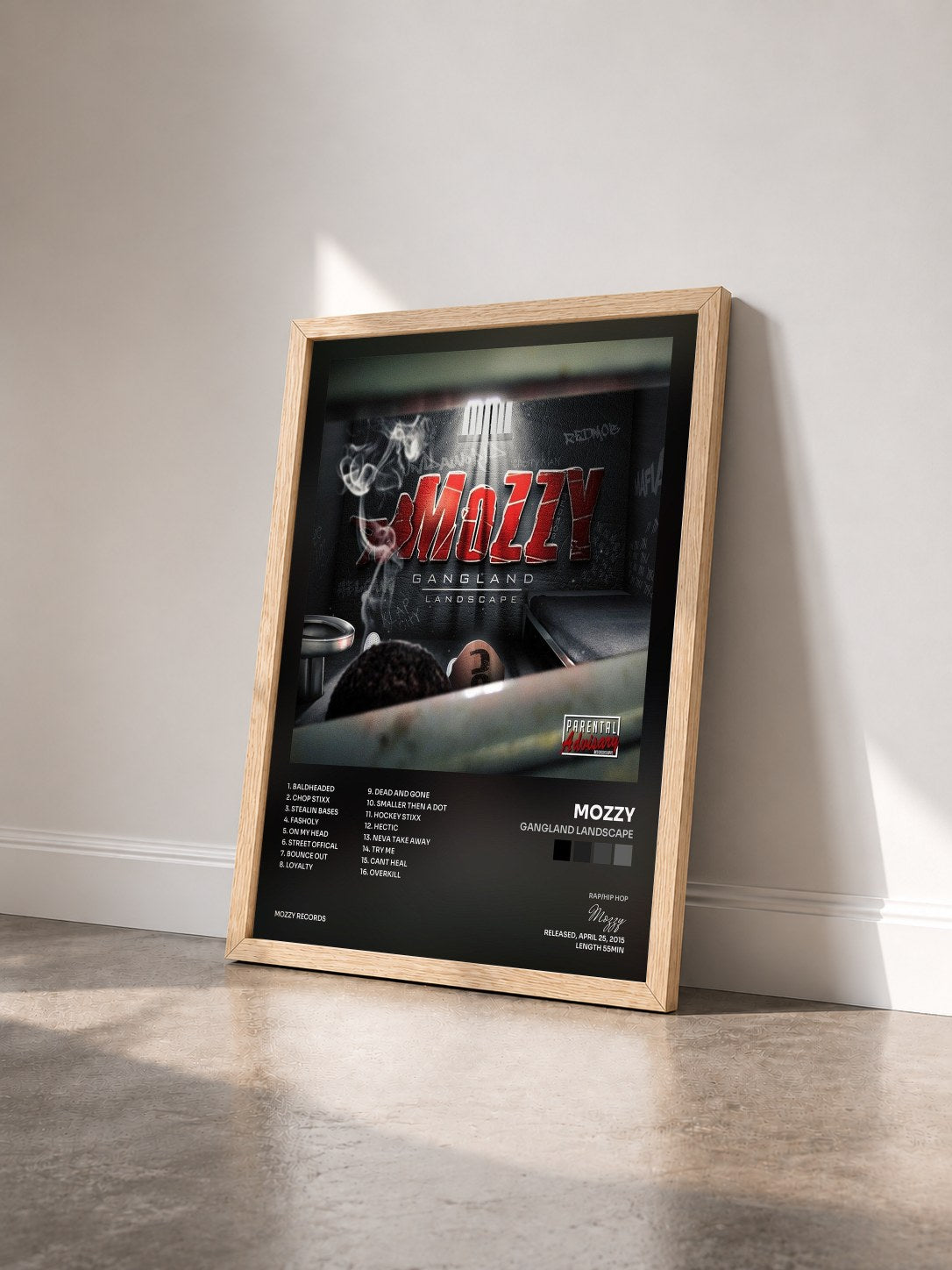 #bois Tableau de l'album Gangland Landscape de Mozzy vu de trois quarts, cadre en bois brut