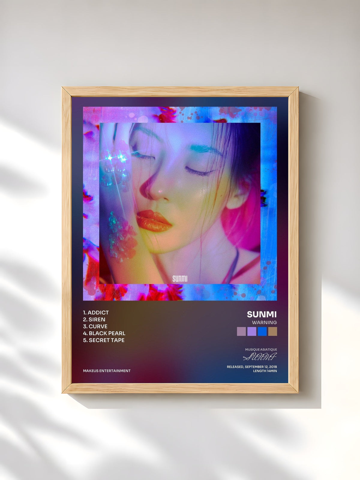 #bois Tableau de l'album WARNING de SUNMI, cadre en bois brut, imprimé et encadré en France