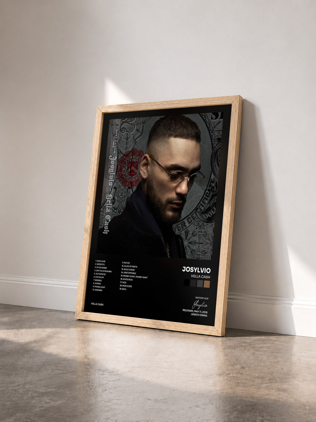 #bois Tableau de l'album Hella Cash de Josylvio vu de trois quarts, cadre en bois brut