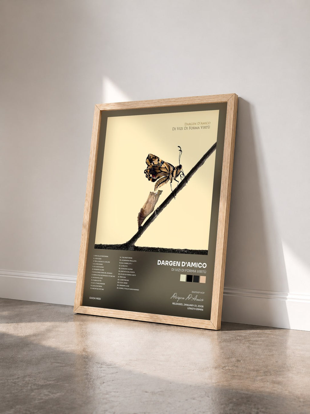 #bois Tableau de l'album Di vizi di forma virtù de Dargen D'Amico vu de trois quarts, cadre en bois brut